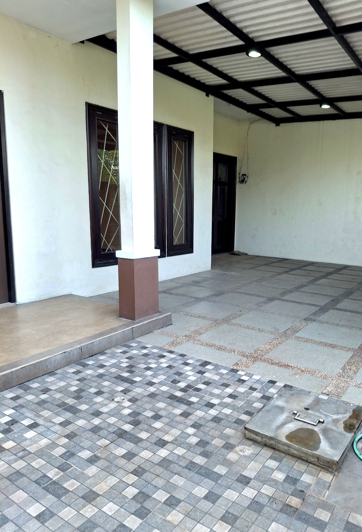Rumah di Wiyung dengan Lingkungan Asri dan Eksklusif