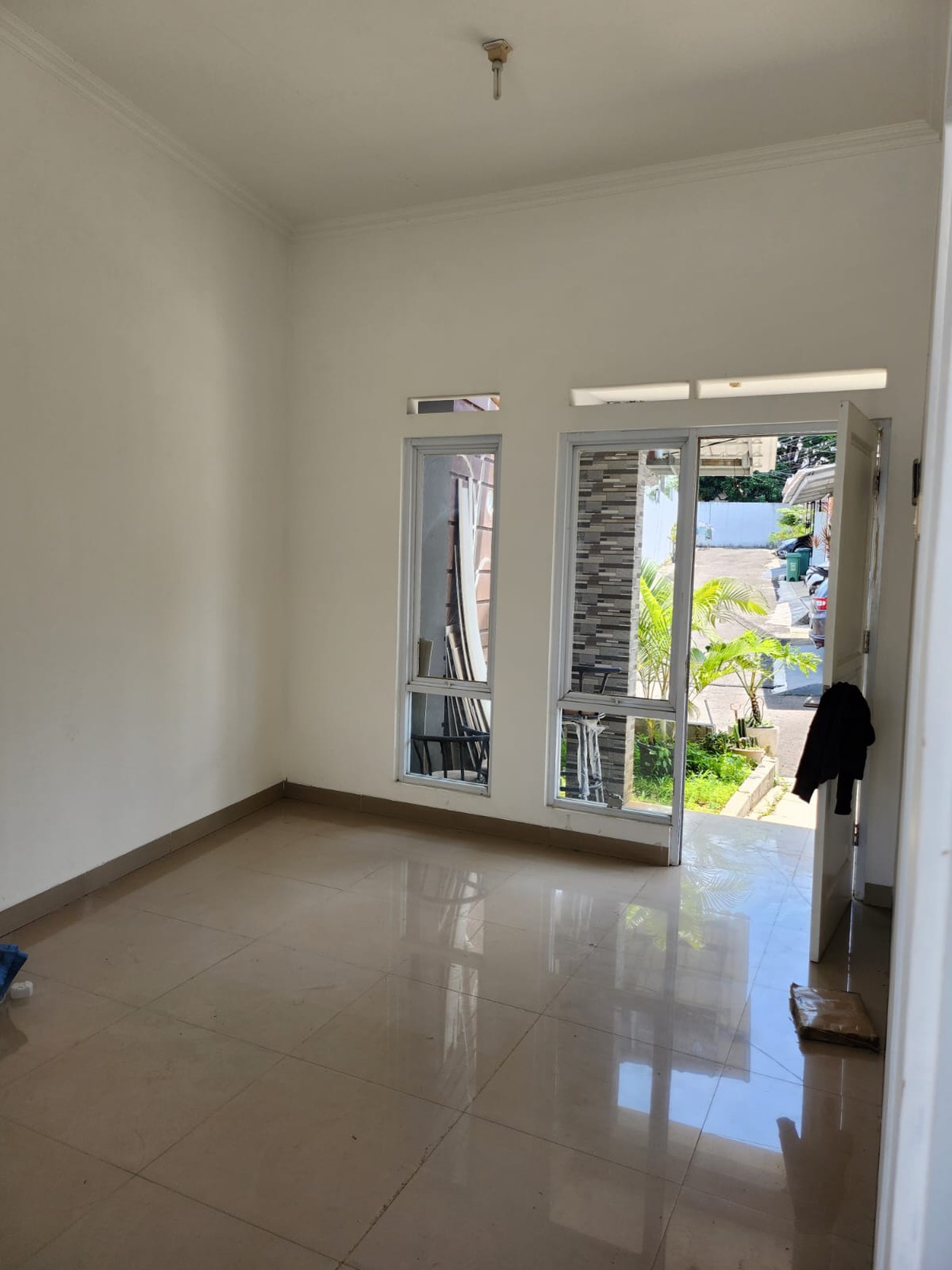 Rumah Baru Minimalis Diarea Cluster Pondok Benda Pamulang