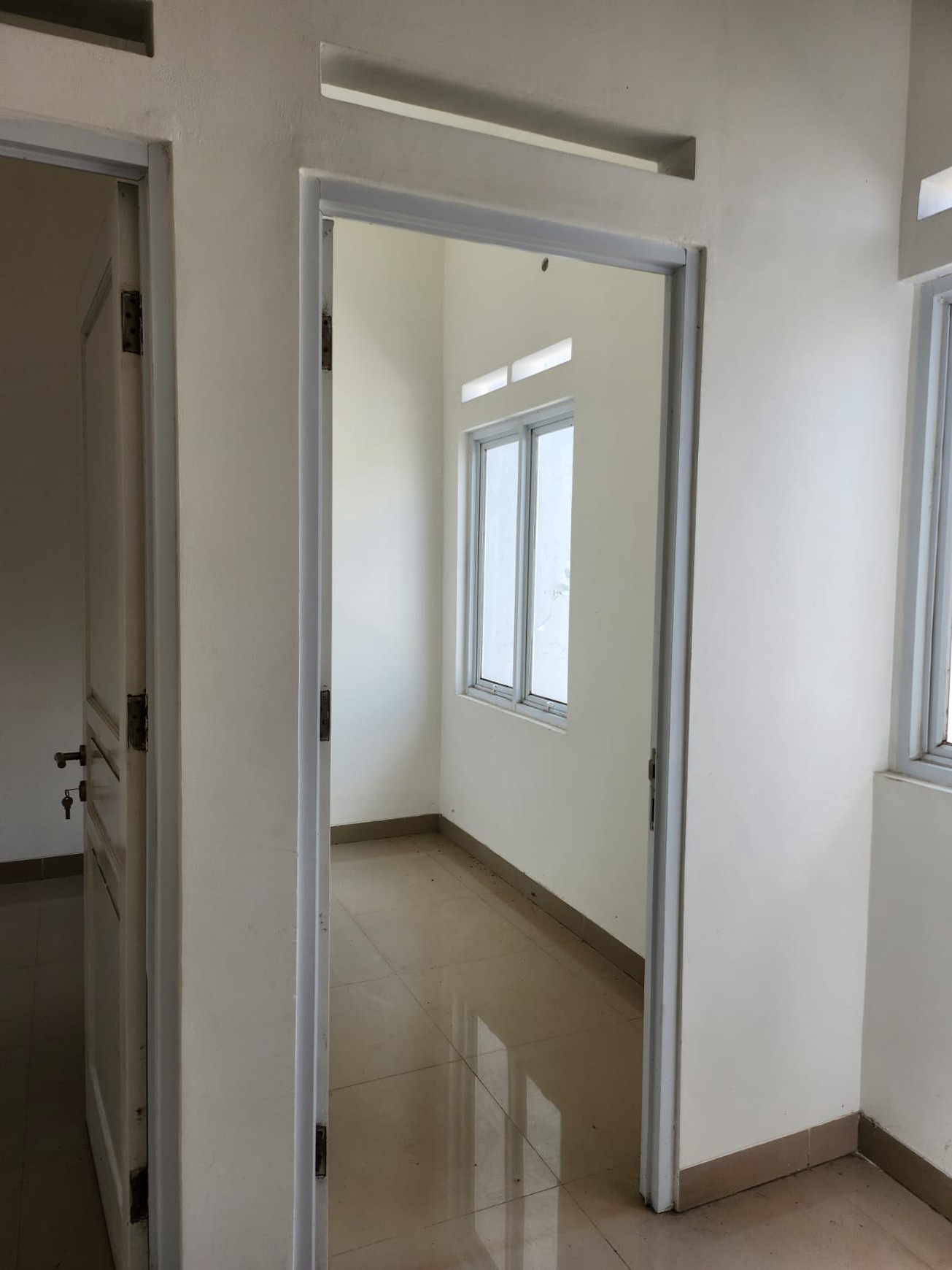 Rumah Baru Minimalis Diarea Cluster Pondok Benda Pamulang