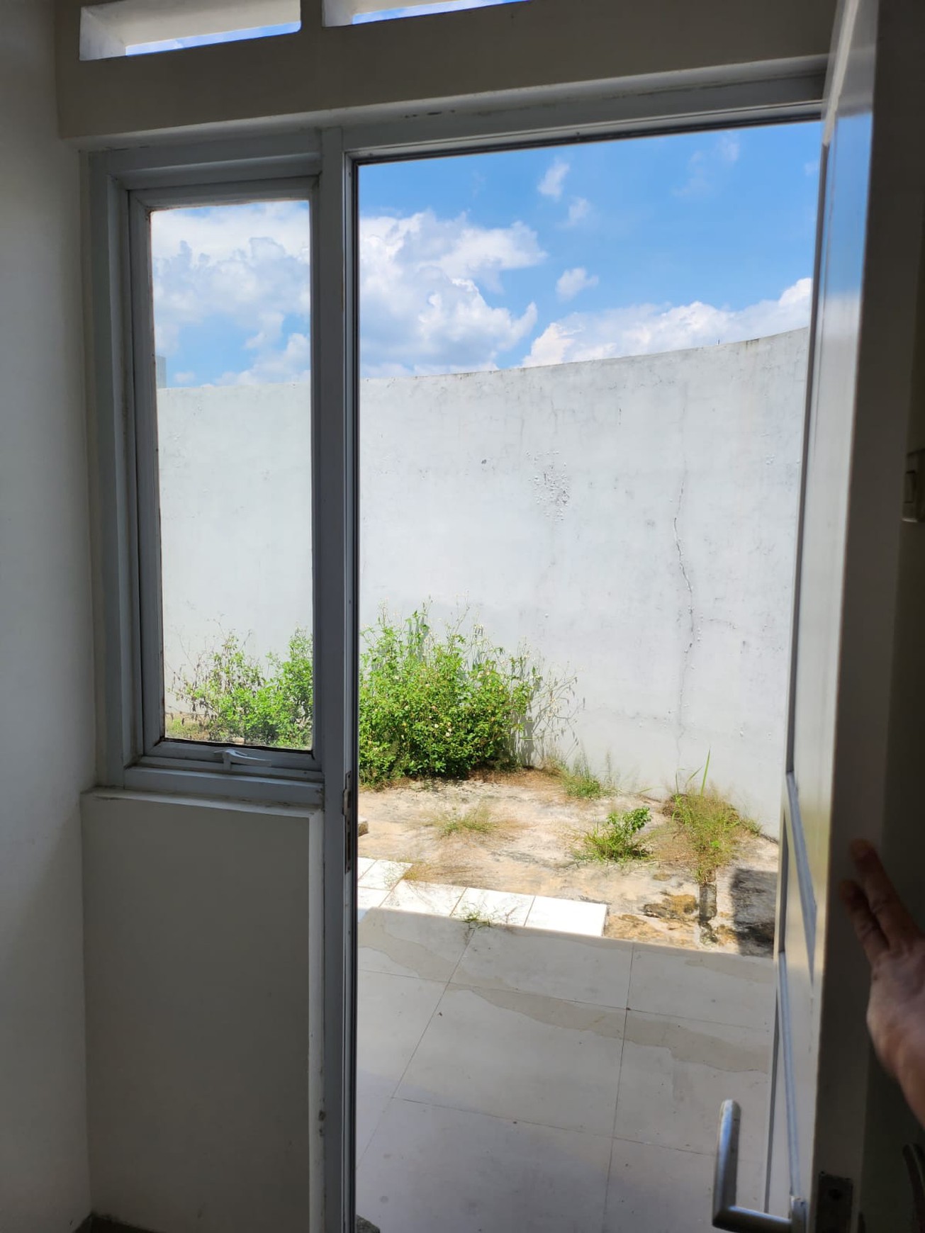 Rumah Baru Minimalis Diarea Cluster Pondok Benda Pamulang