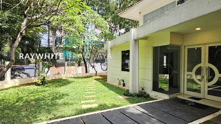 Rumah Siap Huni Cocok untuk Usaha Lokasi Strategis Area Kerinci Kebayoran Baru 