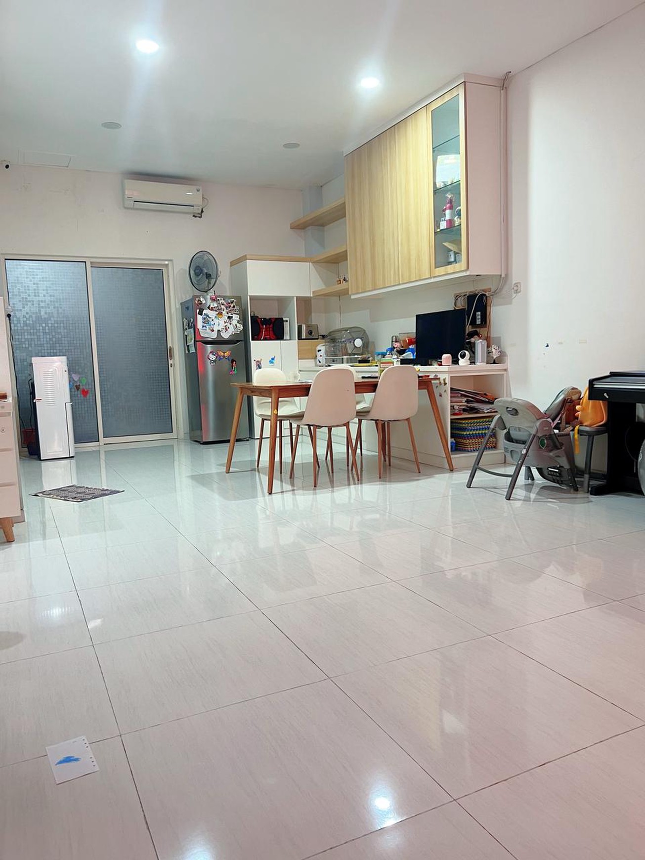 Rumah 2 Kamar Besar Full Furnished di Pondok Candra