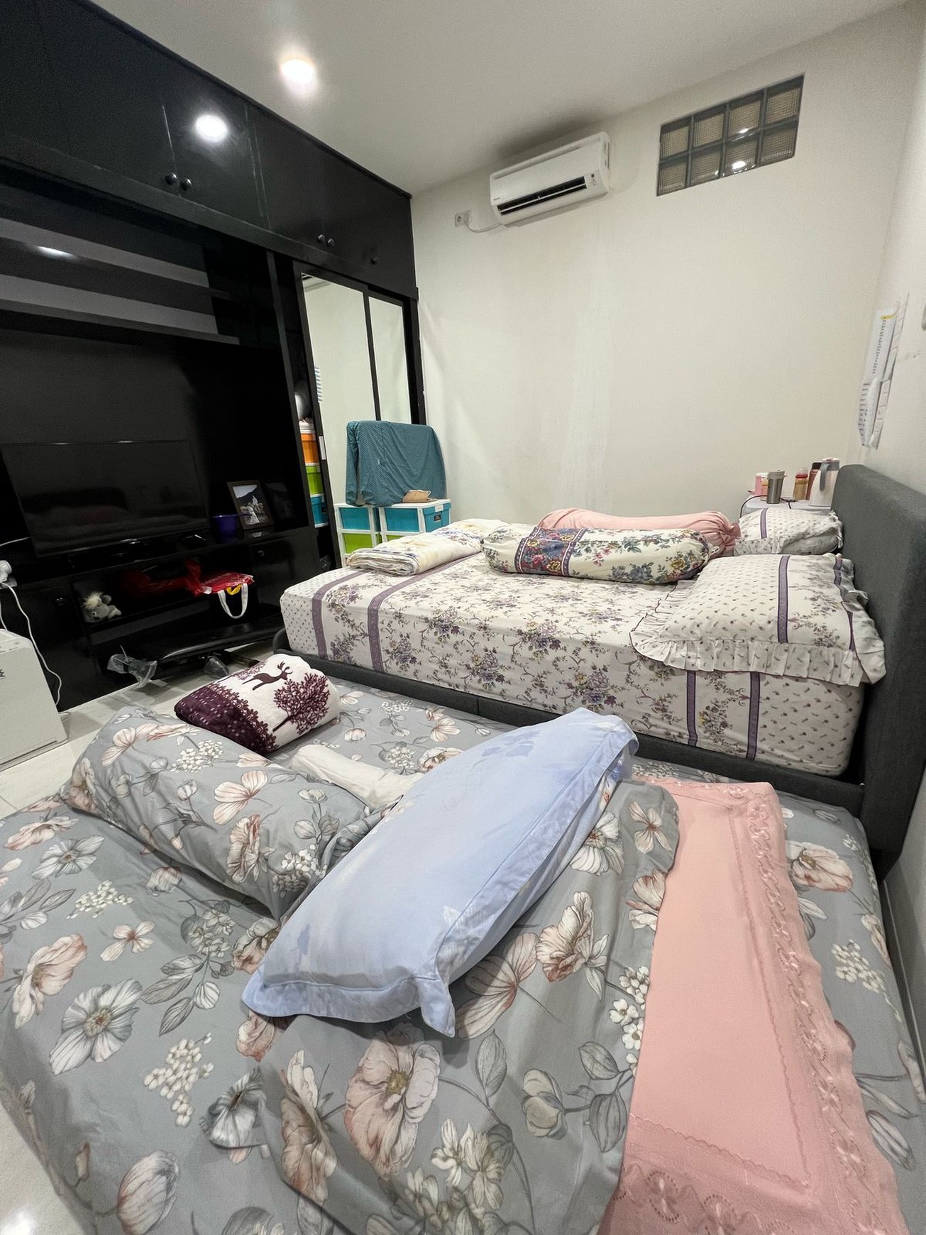 Rumah 2 Kamar Besar Full Furnished di Pondok Candra