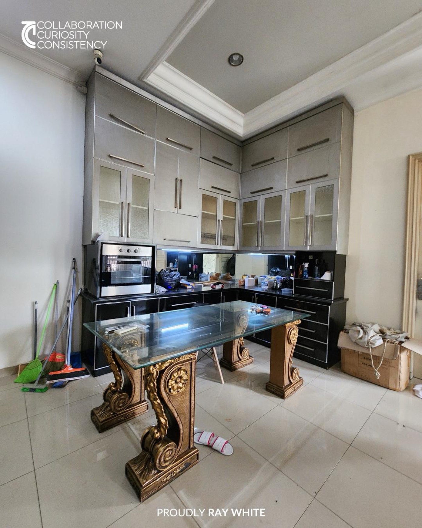 Dijual Rumah Prime Location di Gatot Subroto, Jakarta Selatan