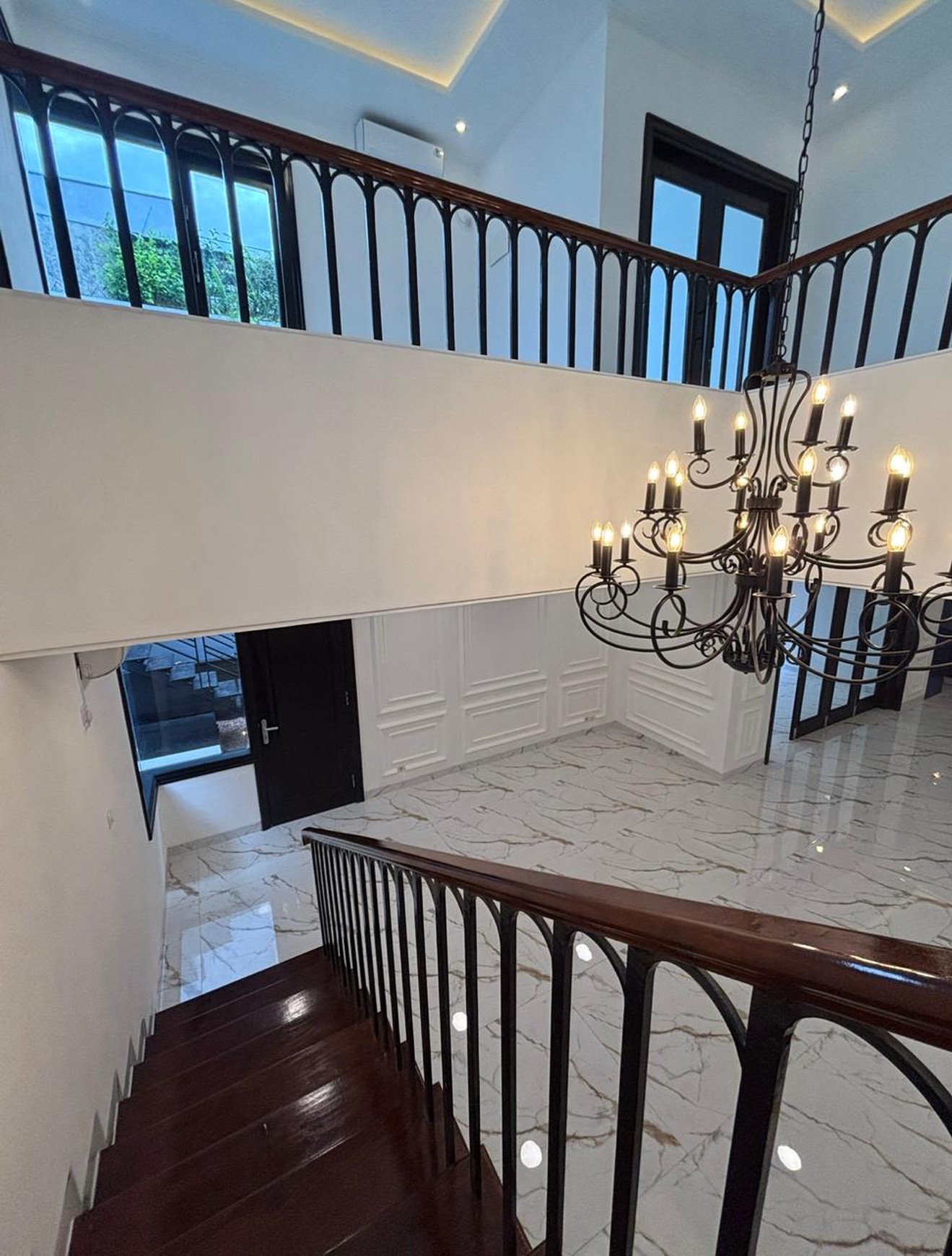 Rumah Cantik, Luxury dan Brand New di Bintaro