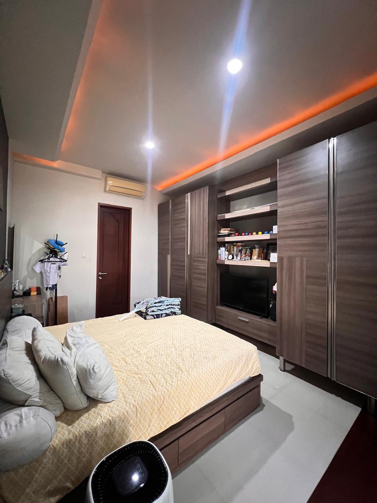 Rumah Bagus Di Kasuari Bintaro Jaya Sektor 9