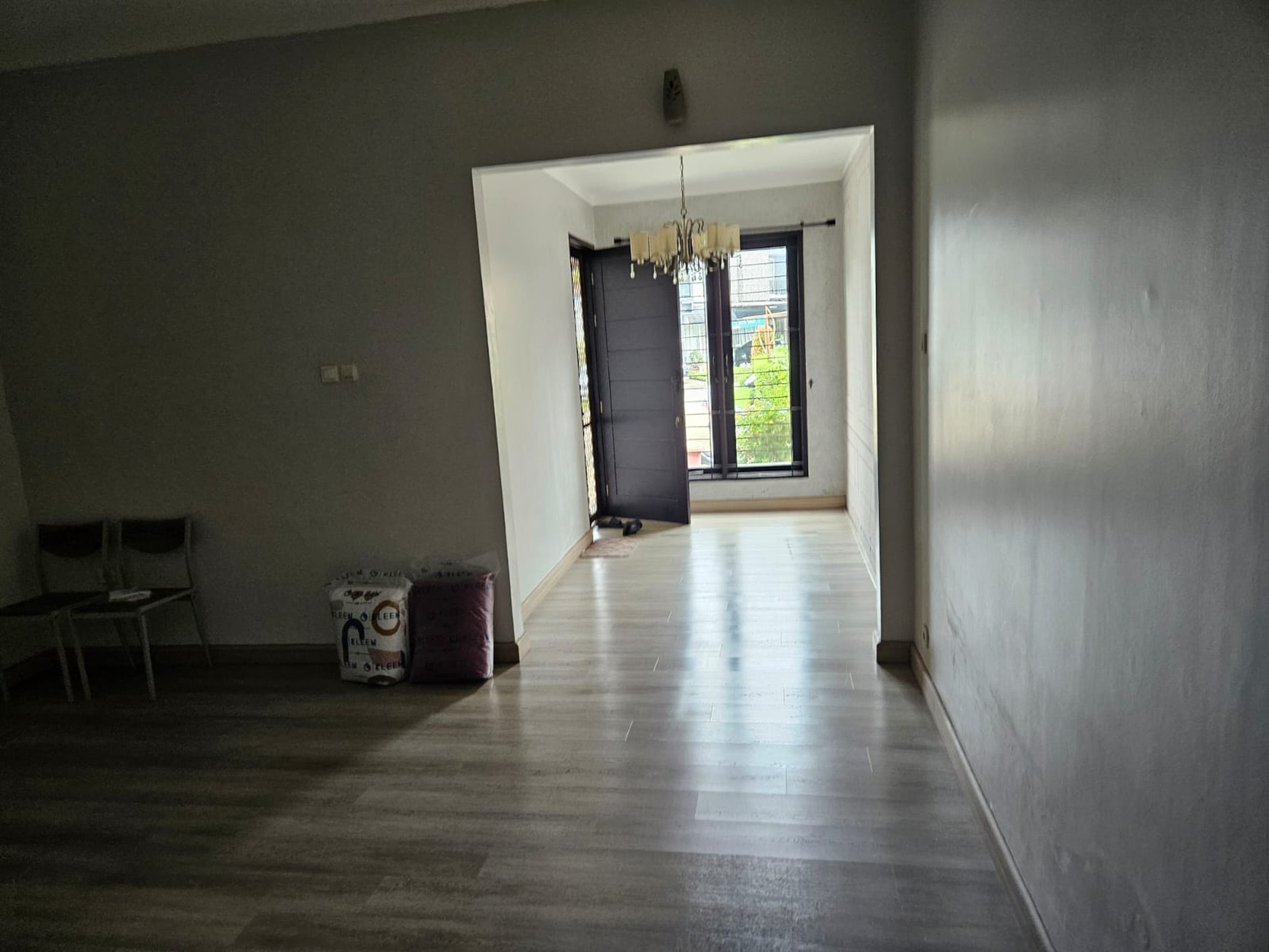 Rumah disewakan di Kebayoran Village Bintaro Sektor 7