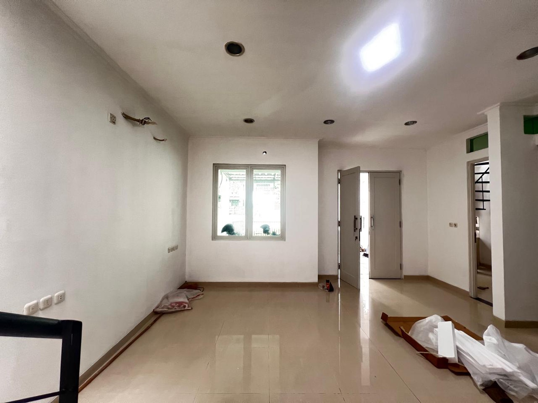 Rumah Bagus Di Kasuari Bintaro Jaya Sektor 9