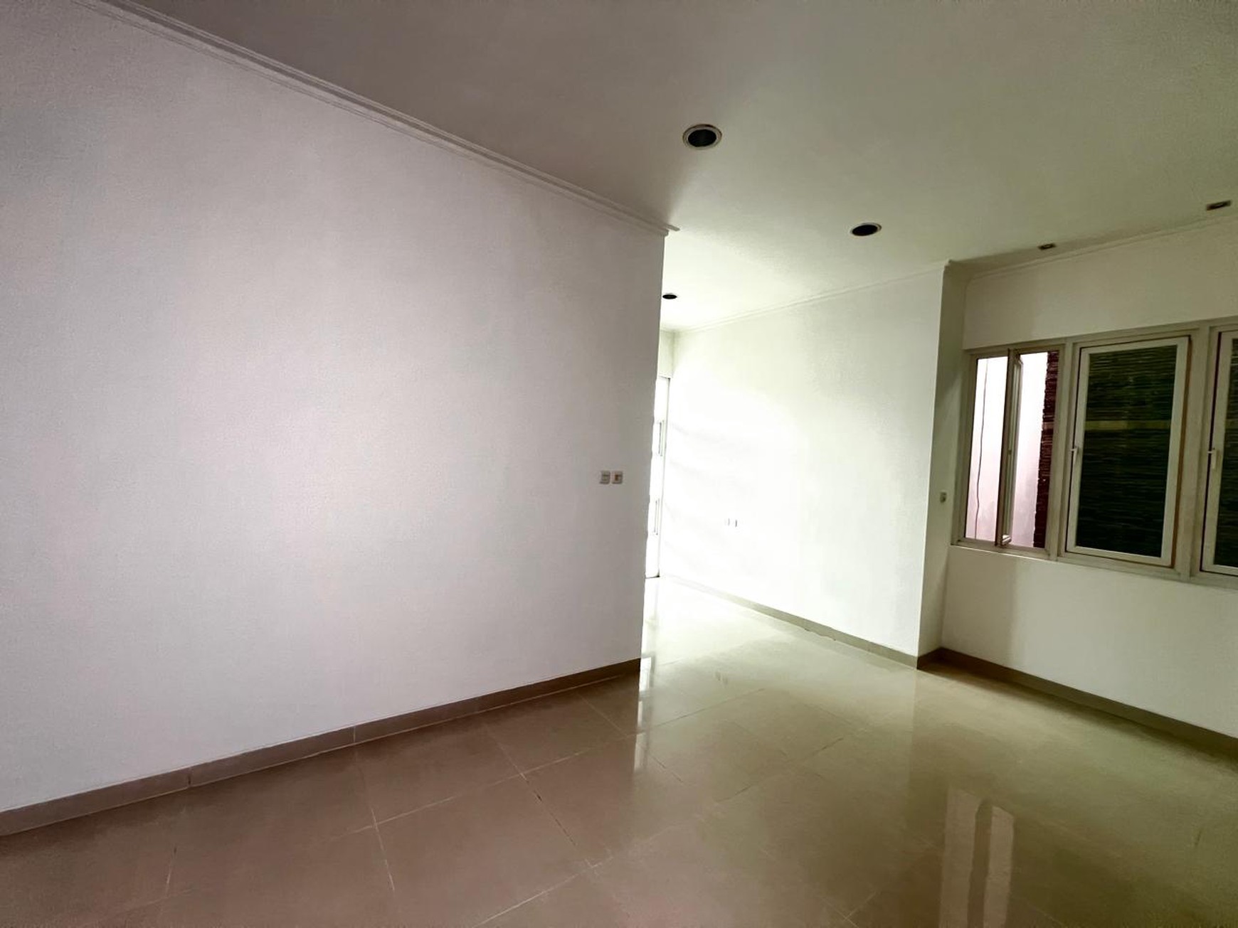 Rumah Bagus Di Kasuari Bintaro Jaya Sektor 9