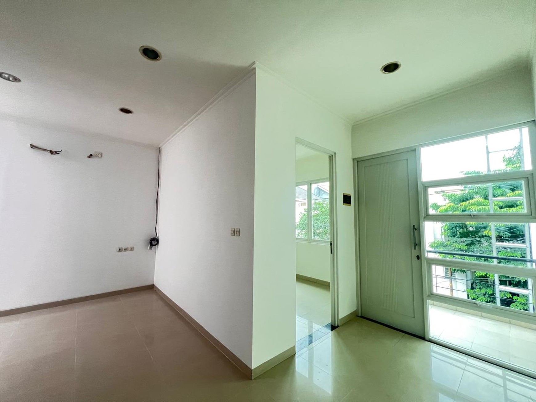 Rumah Bagus Di Kasuari Bintaro Jaya Sektor 9