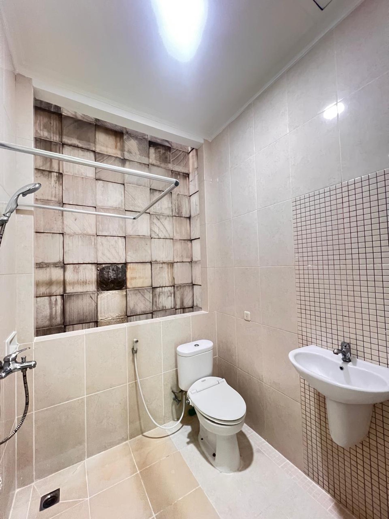 Rumah Bagus Di Kasuari Bintaro Jaya Sektor 9