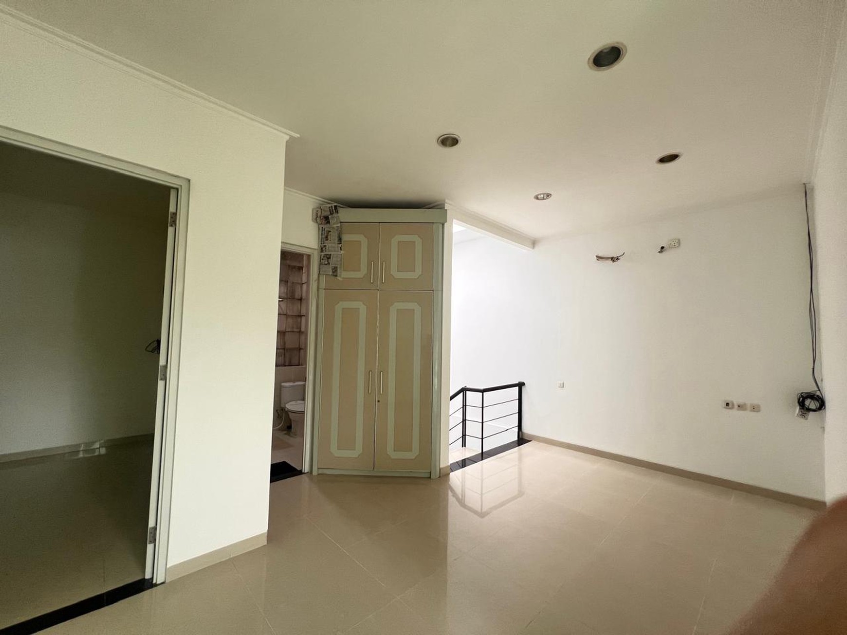 Rumah Bagus Di Kasuari Bintaro Jaya Sektor 9