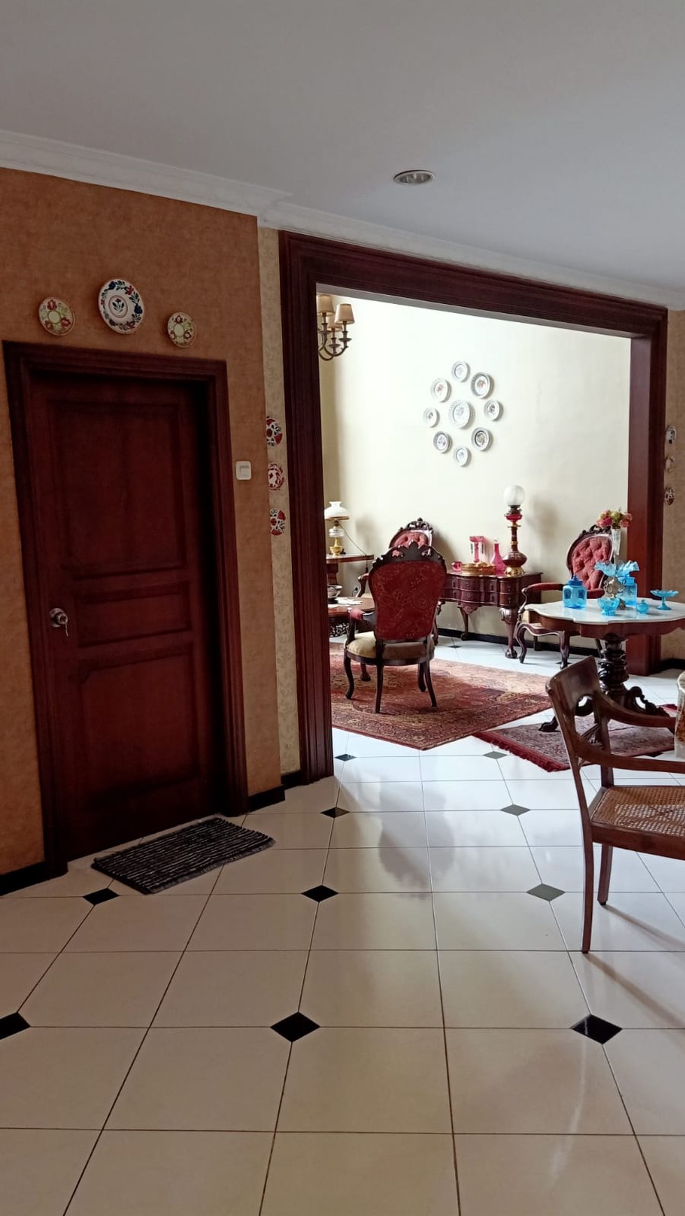 Dijual Rumah Hoek Mewah dalam Cluster Cikini di Bintaro Jaya