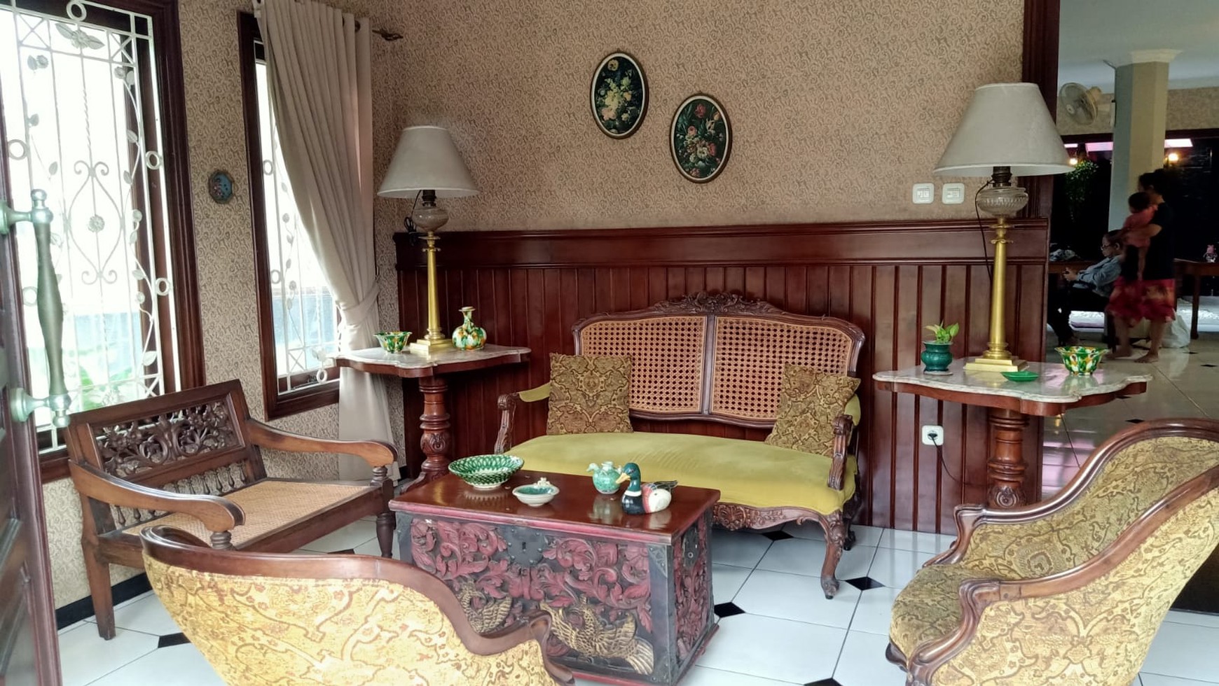 Dijual Rumah Hoek Mewah dalam Cluster Cikini di Bintaro Jaya