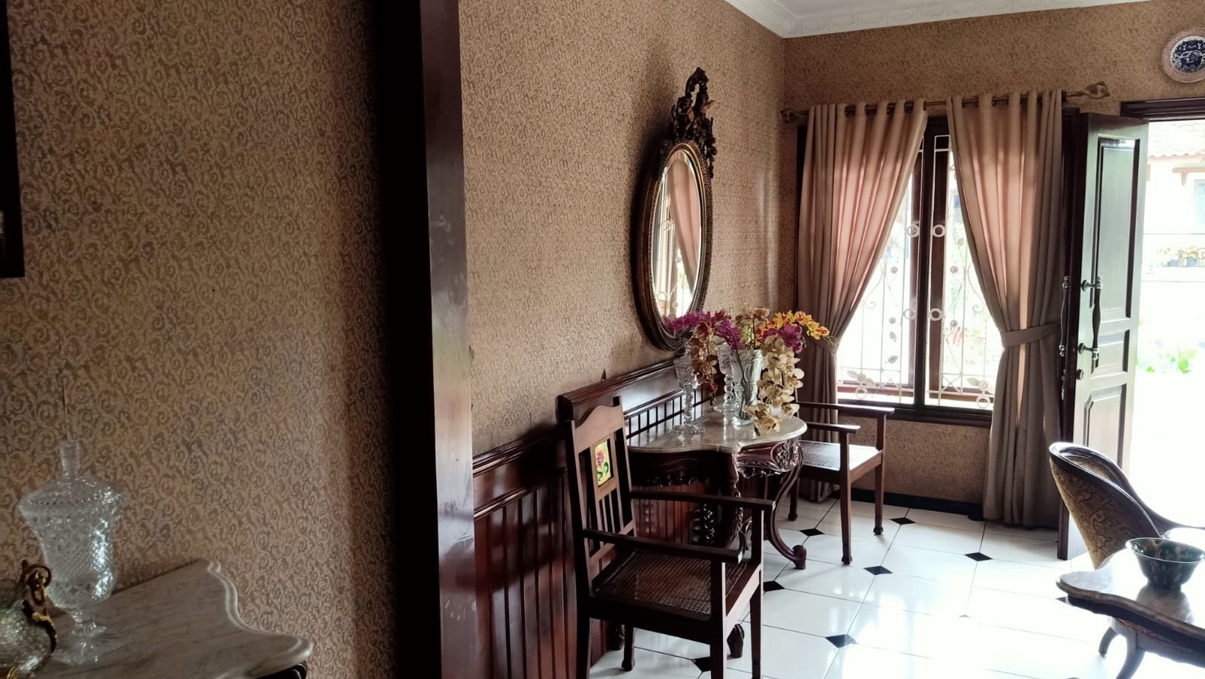 Dijual Rumah Hoek Mewah dalam Cluster Cikini di Bintaro Jaya