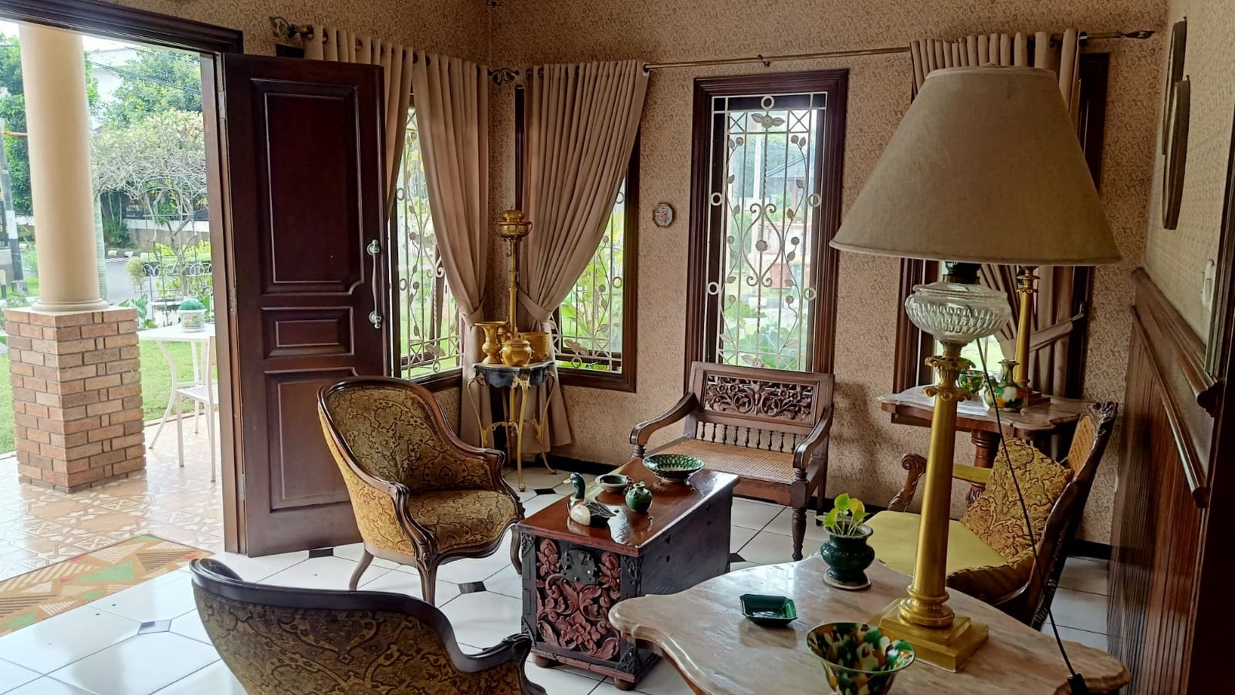 Dijual Rumah Hoek Mewah dalam Cluster Cikini di Bintaro Jaya