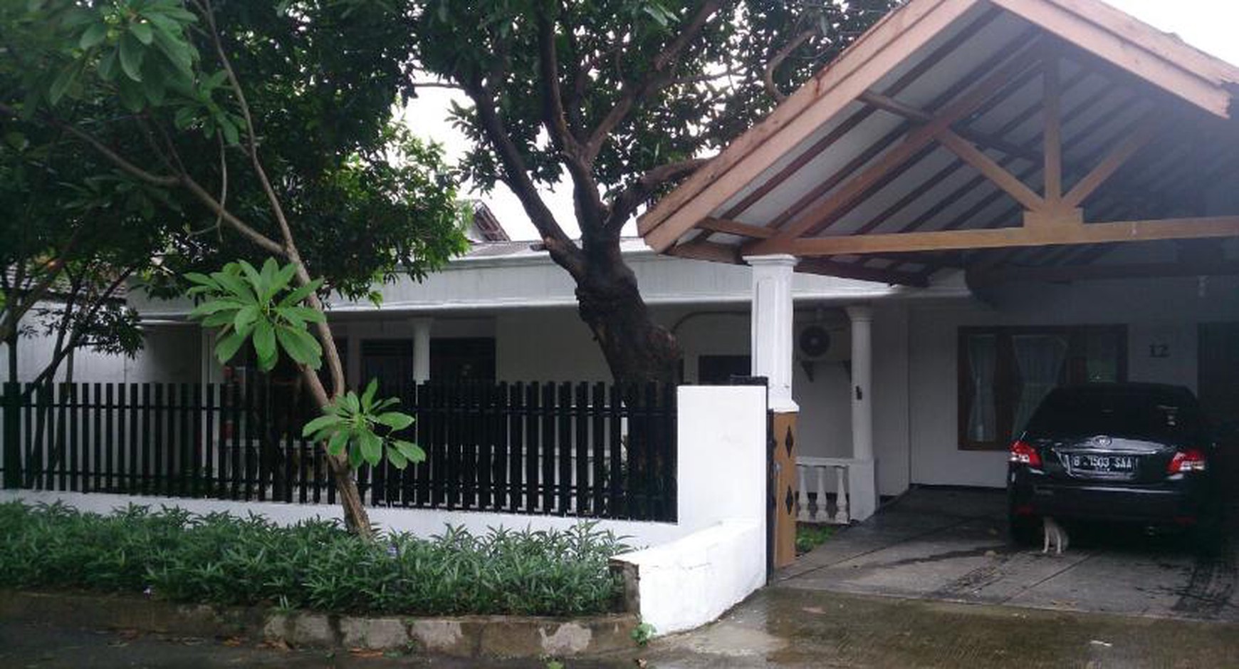 Rumah Bagus Di Jl Alvania, Komp Pertamina Pondok Ranji Tangerang Selatan