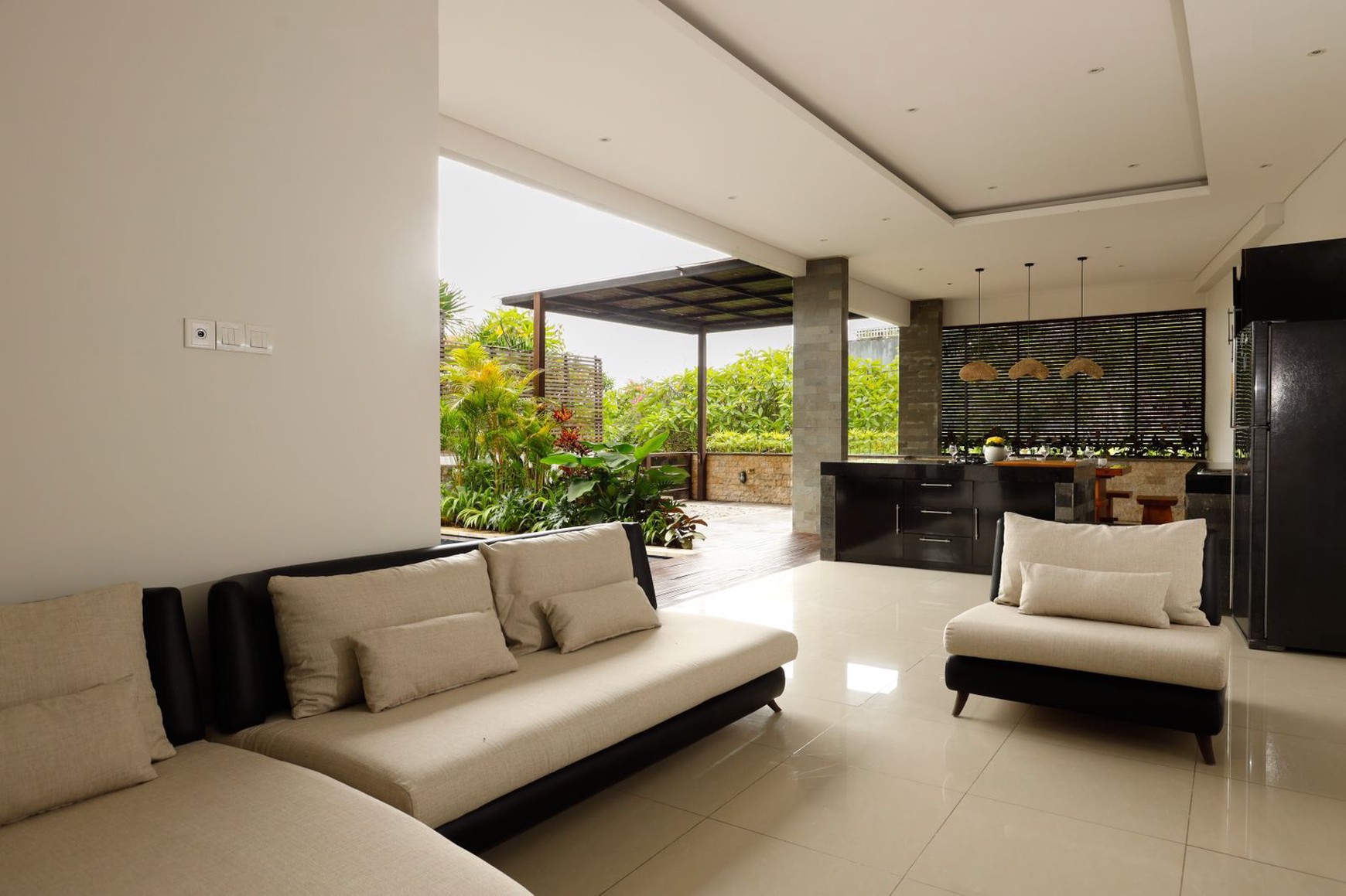 For Sale Traditional Balinese Villa With Sea View In Dharmawangsa, Benoa