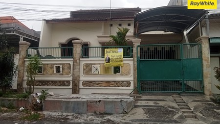 Disewakan Rumah di Jalan Simolangit Surabaya Pusat