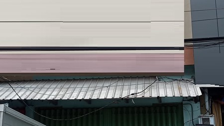 Disewakan Ruko Area Komersial di Jalan Baliwerti Surabaya