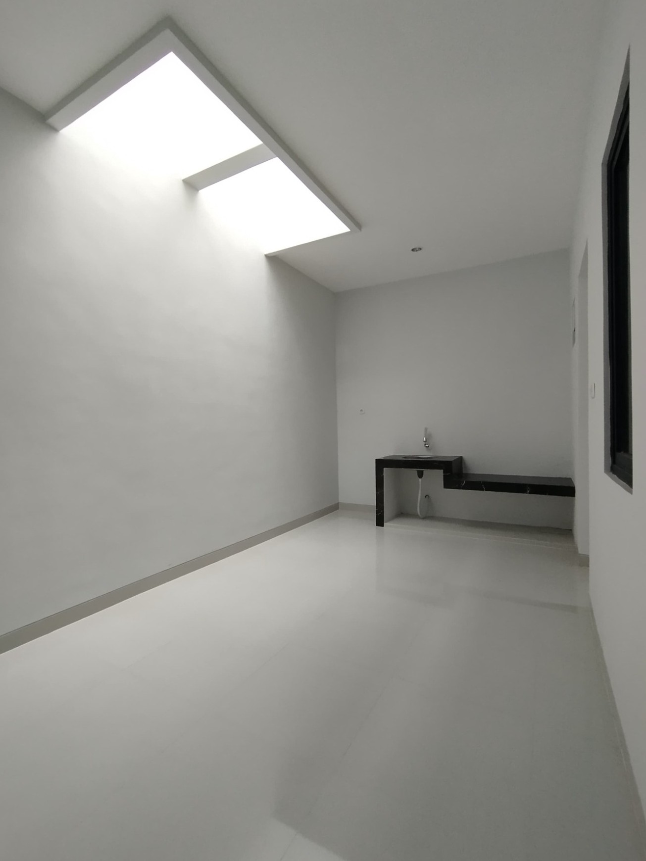 Sewa Rumah Murah Dharmahusada Surabaya 
