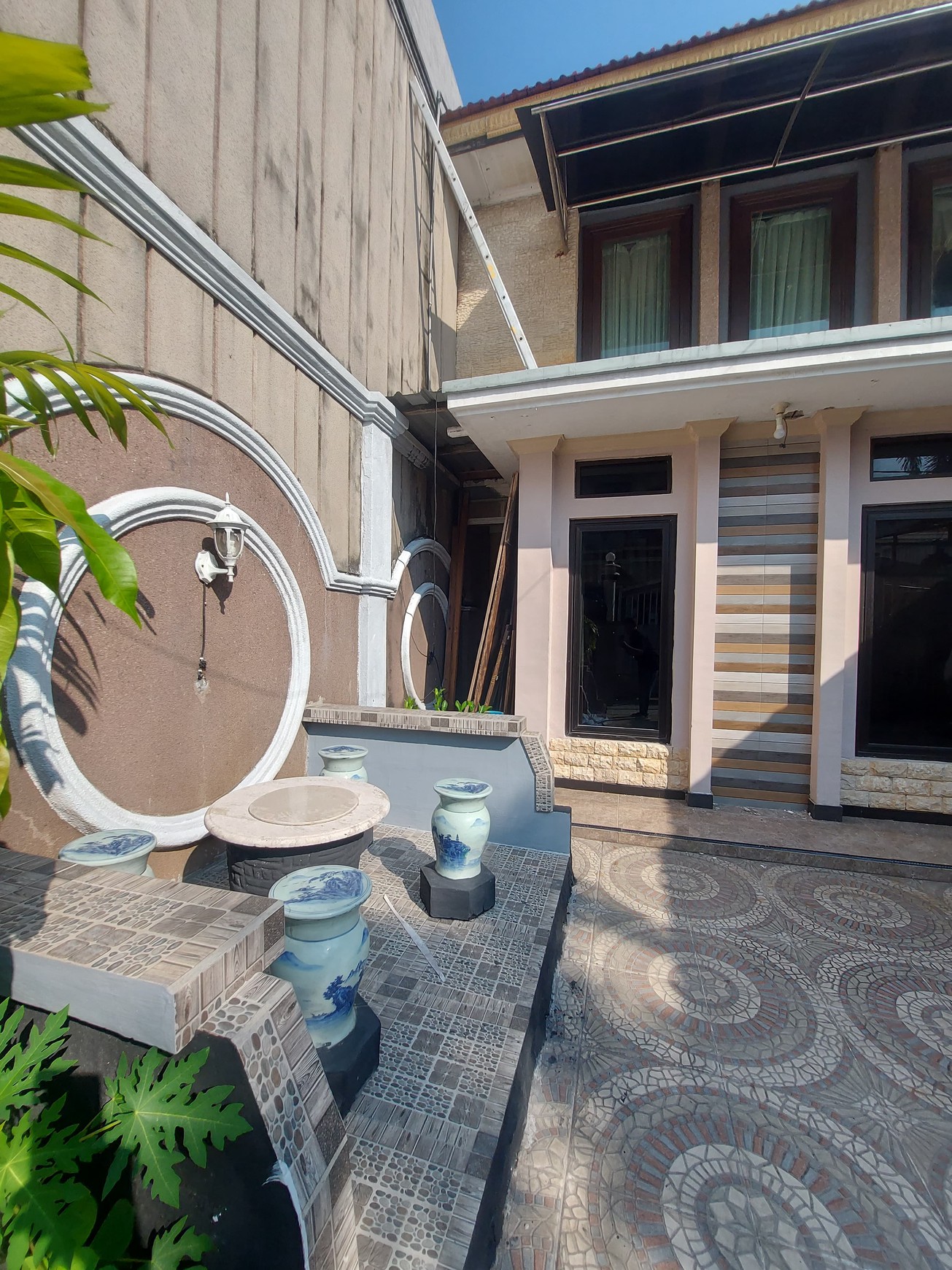 Sewa Rumah Luas Termurah di surabaya