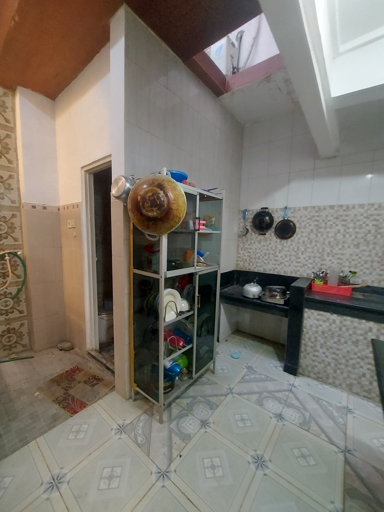 Sewa Rumah Luas Termurah di surabaya