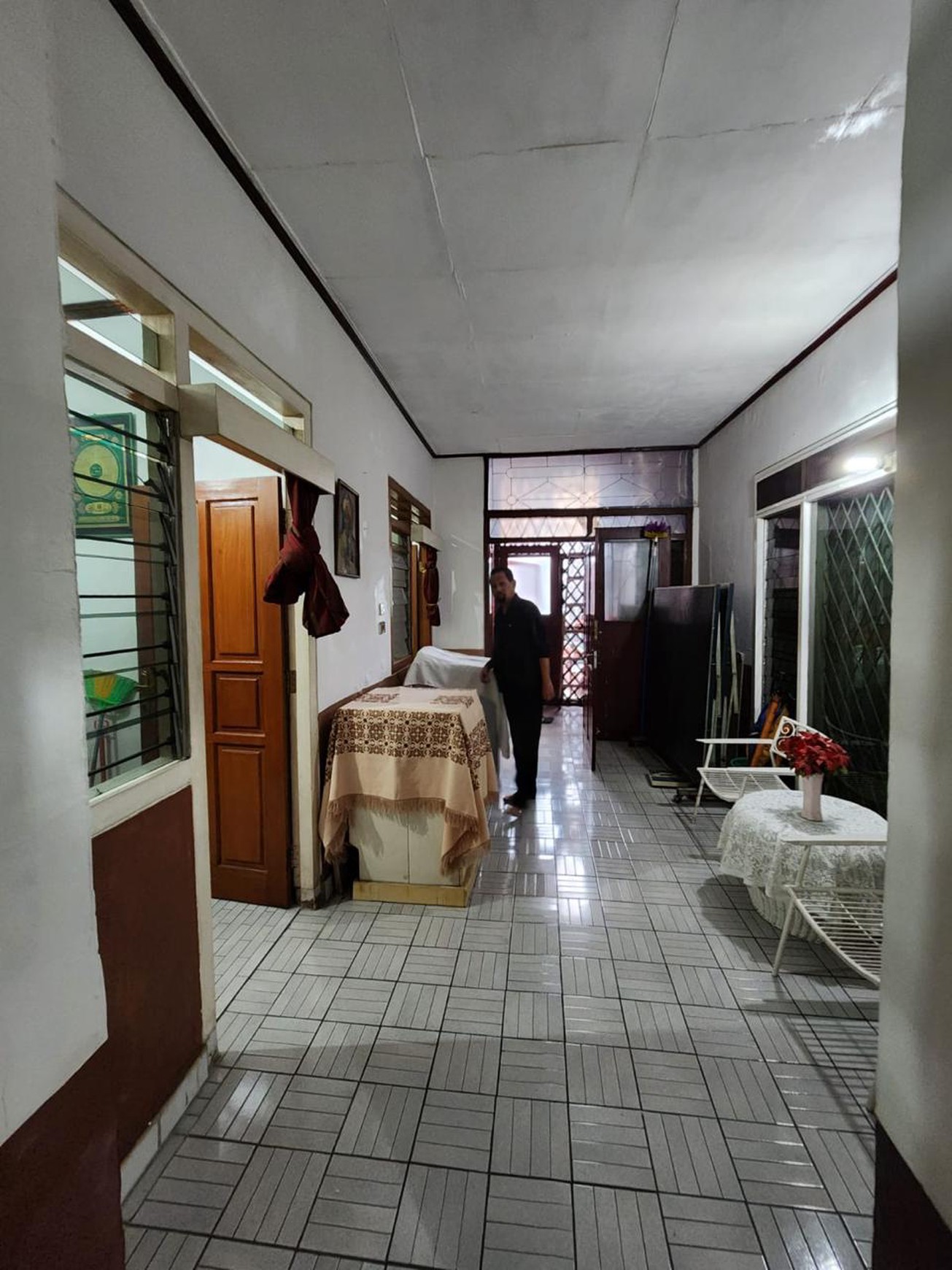DI JUAL RUMAH SIAP HUNI DI PAL BATU - MENTENG DALAM, TEBET - JAKARTA SELATAN