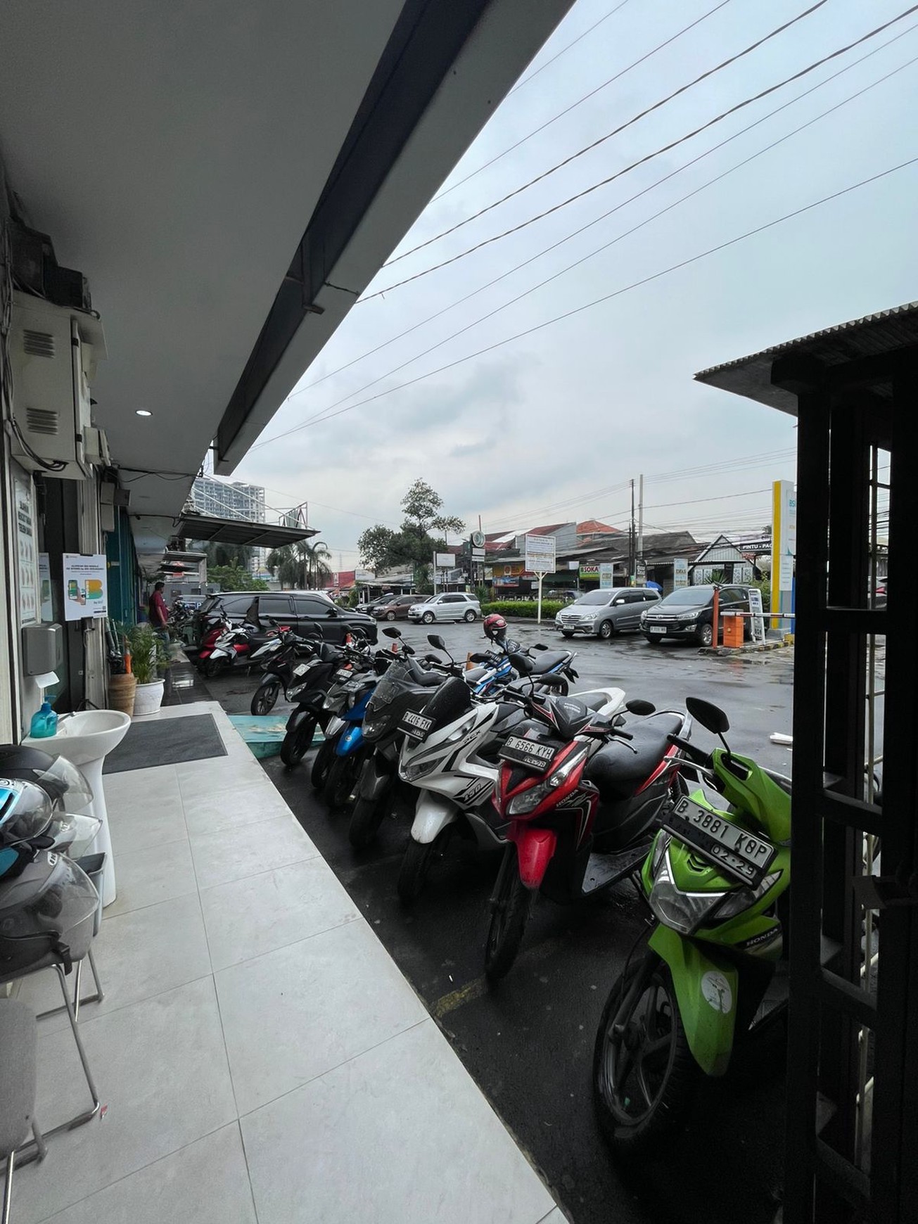 Ruko Siap Pakai Di Jl Caman Raya, Jatibening Pondok Gede, Bekasi