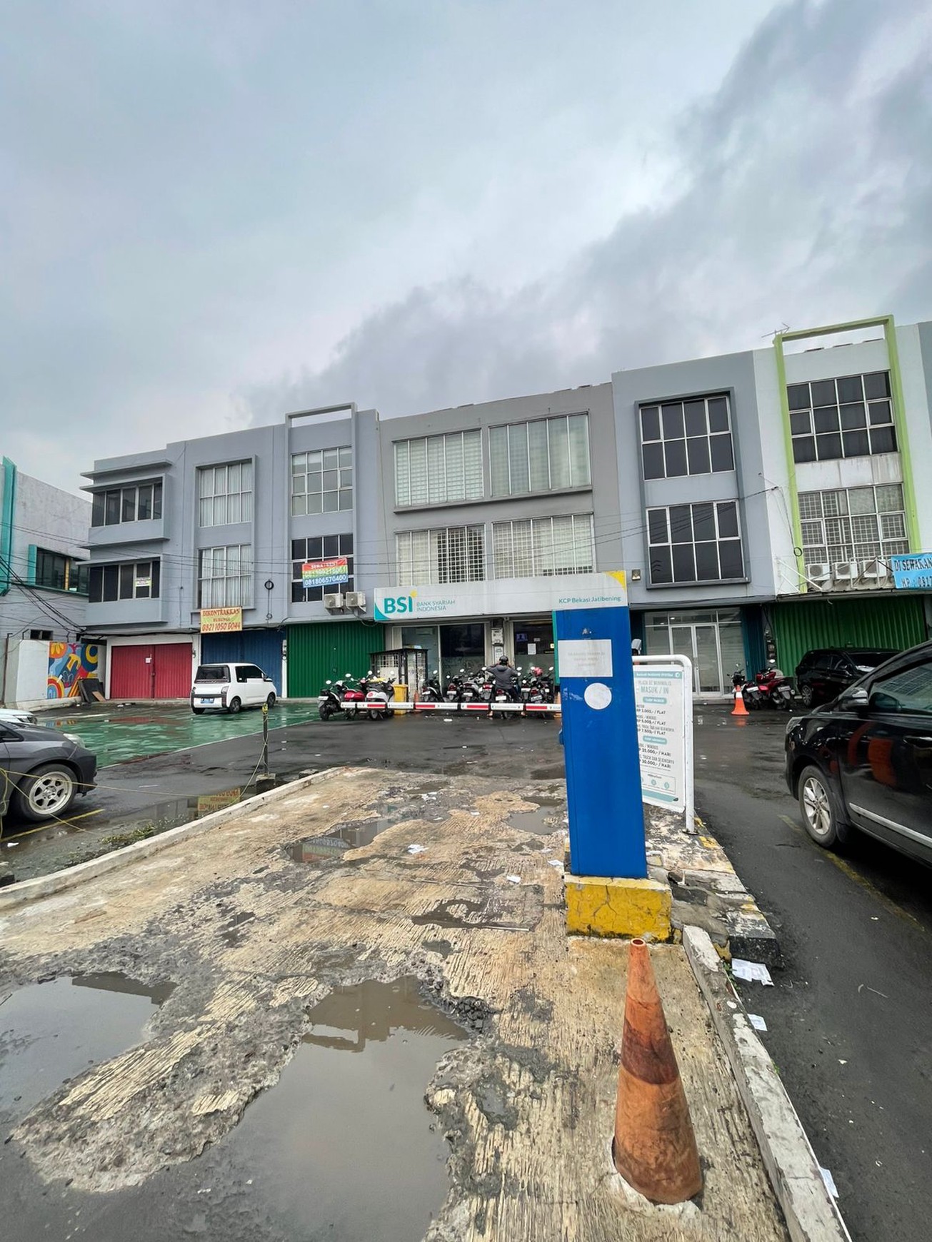 Ruko Siap Pakai Di Jl Caman Raya, Jatibening Pondok Gede, Bekasi