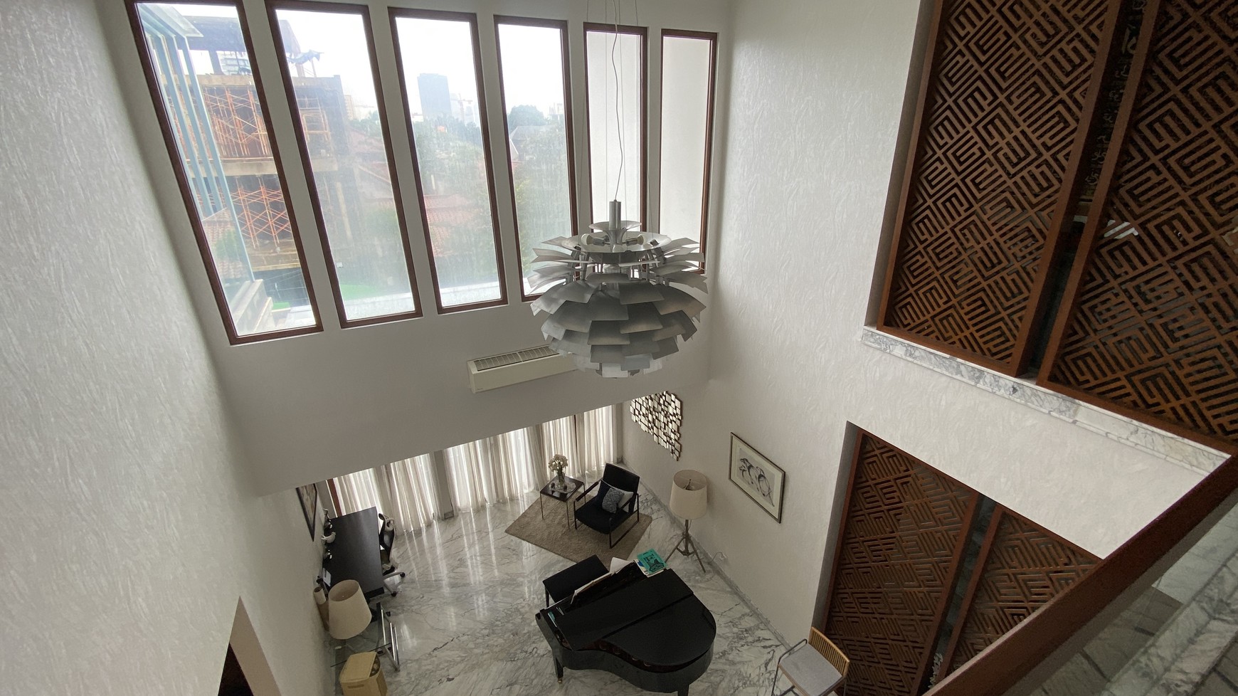 MODERN AND BEAUTIFUL HOUSE AT KEBAYORAN BARU AREA