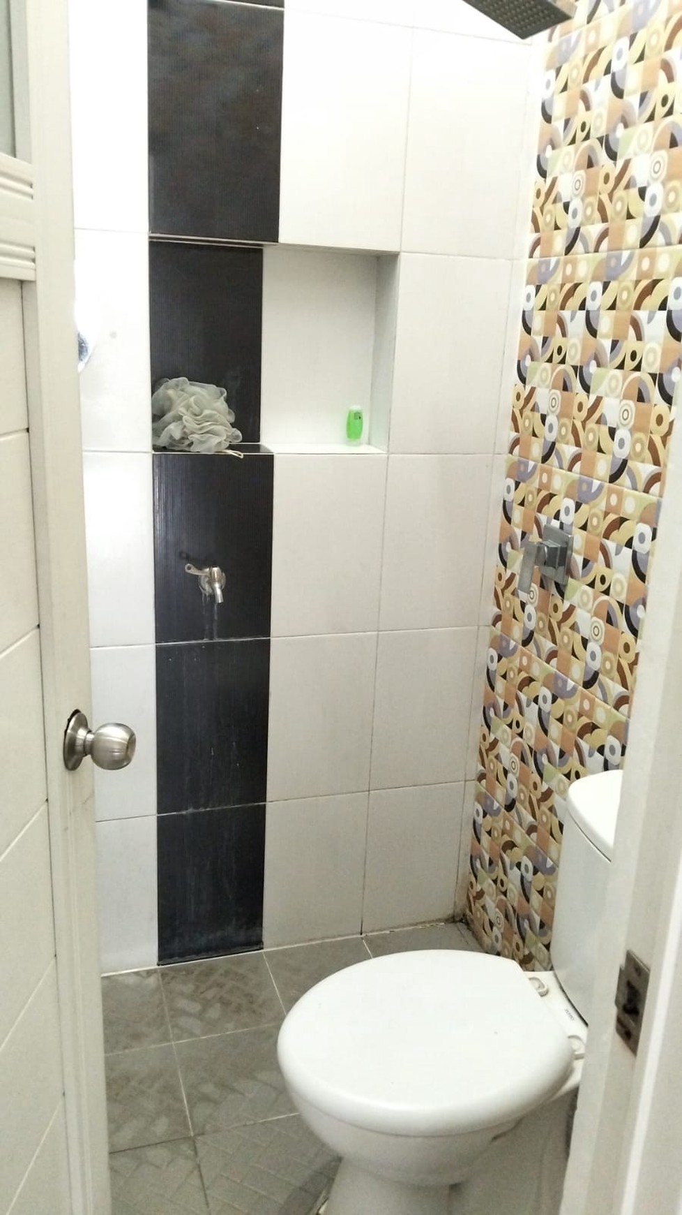 Investasi Rumah kost Furnish 23 kamar Tidur Lokasi Dekat Pemda Sleman