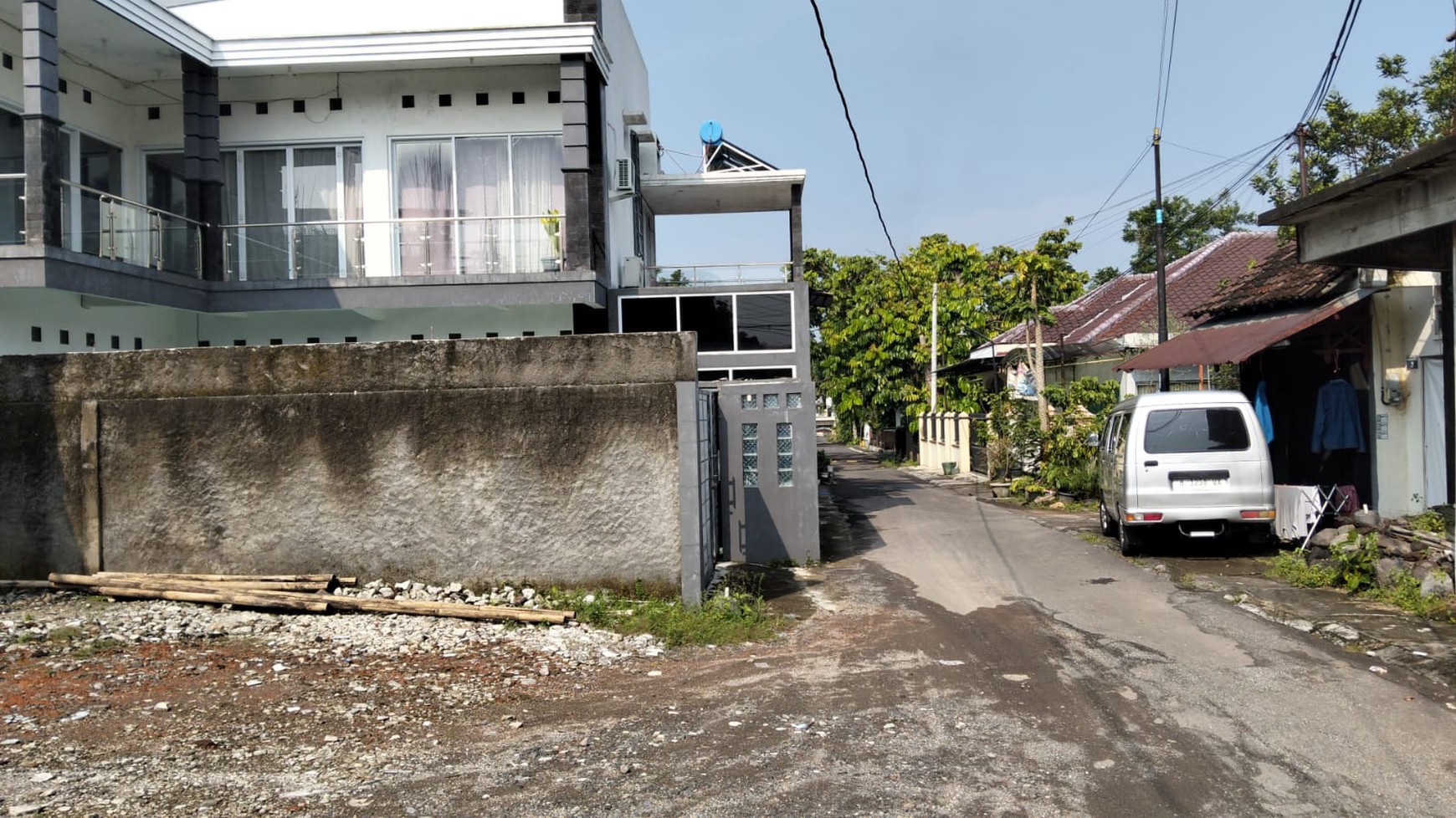 Investasi Rumah kost Furnish 23 kamar Tidur Lokasi Dekat Pemda Sleman