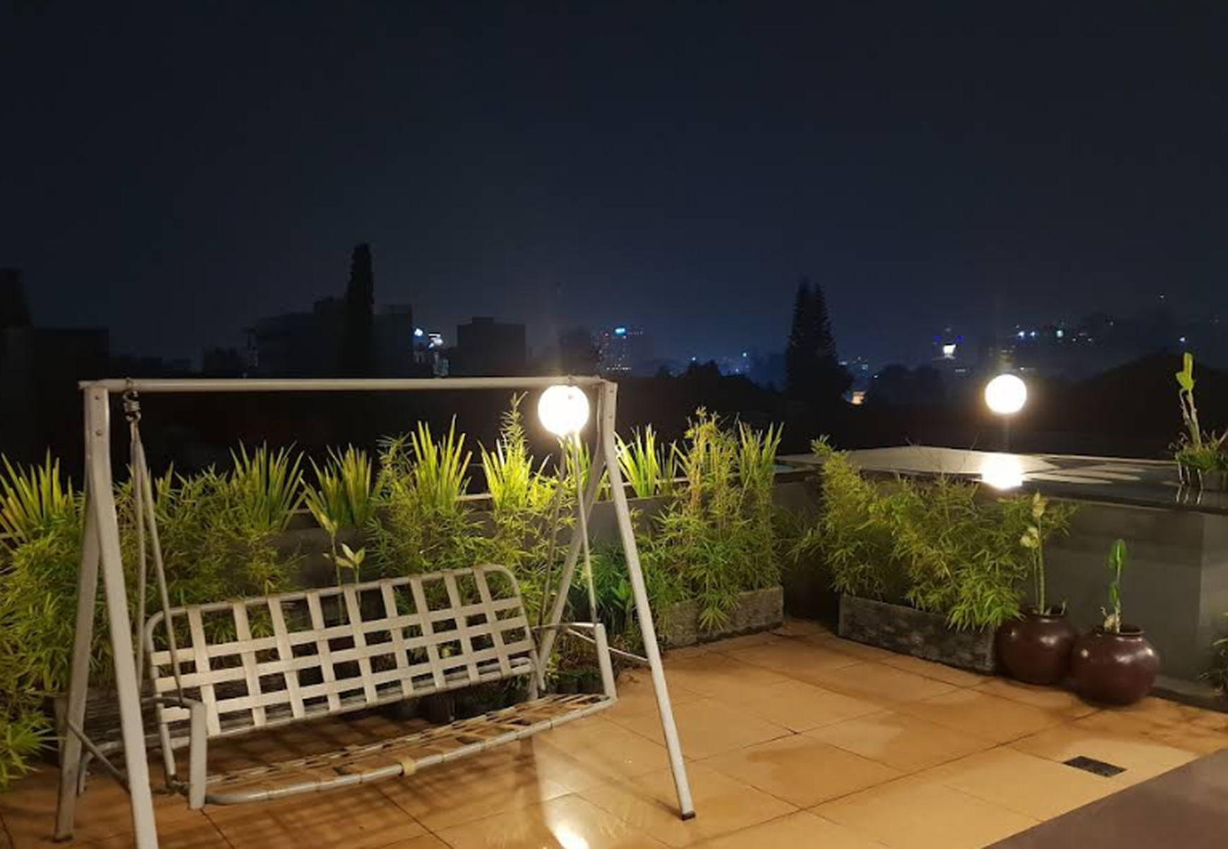 Hotel dekat dengan Stasiun Bandung dan Kartika Sari