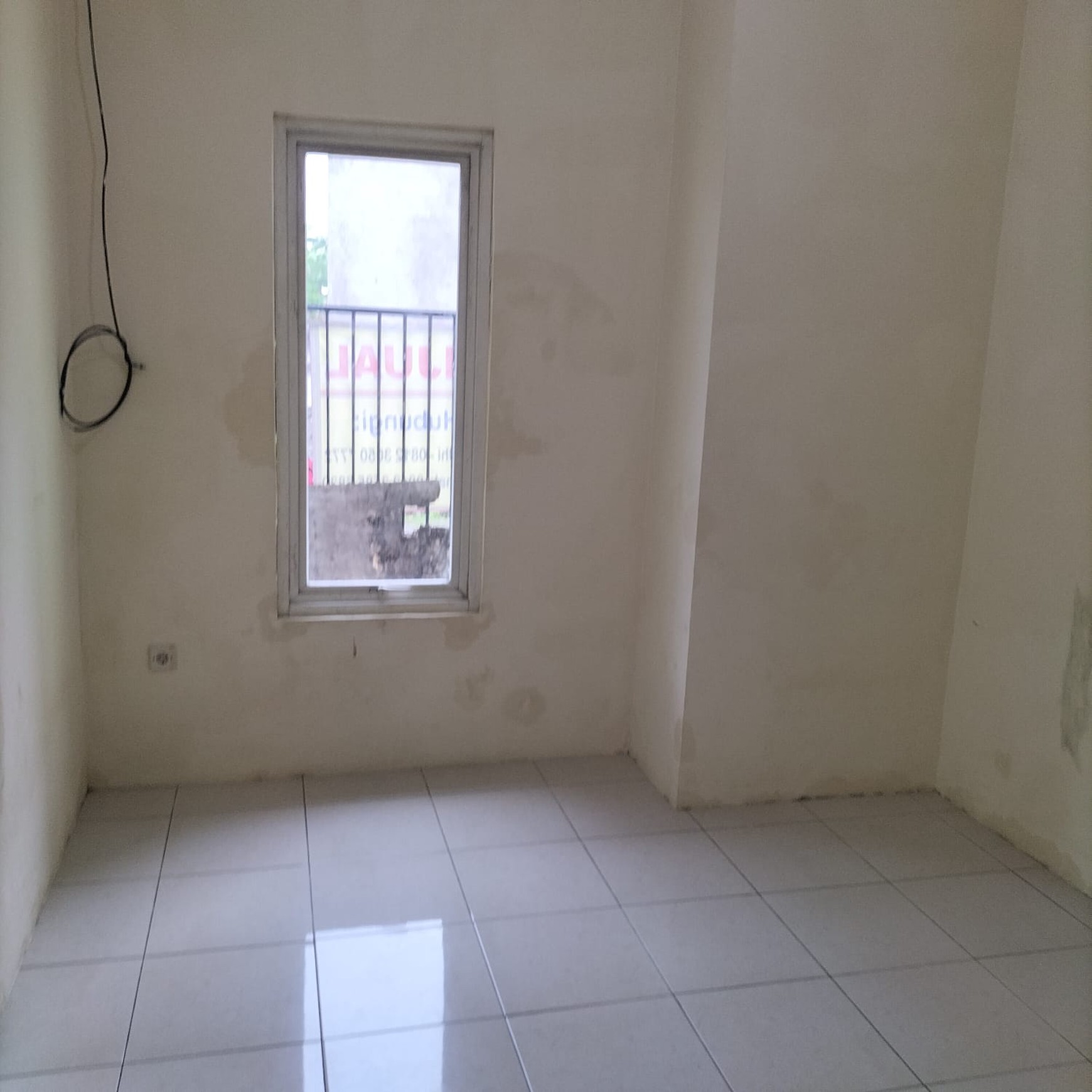 Jual cepat rumah 400 jutaan di surabaya barat graha kencana pakal