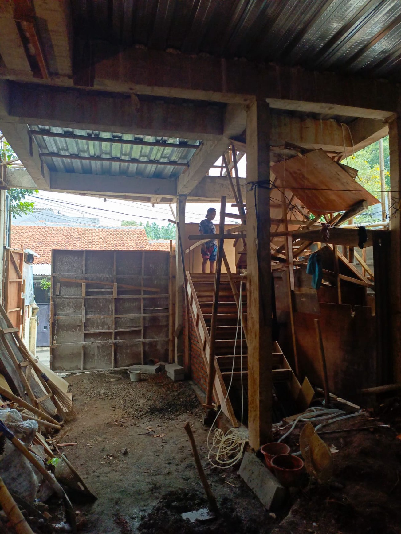 Rumah Mewah Hoek Di Kemang Jakarta Selatan