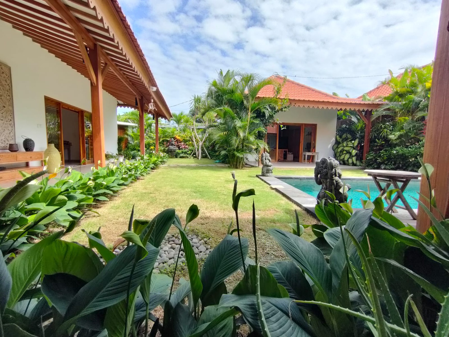 Villa Leasehold 4 Bedroom In Buduk Canggu Bali
