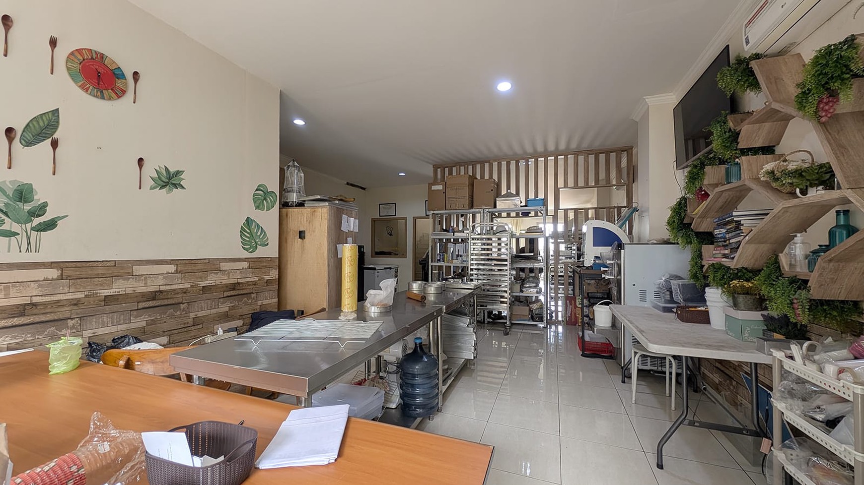 Ruko Apron, Kebon Kosong, Kemayoran