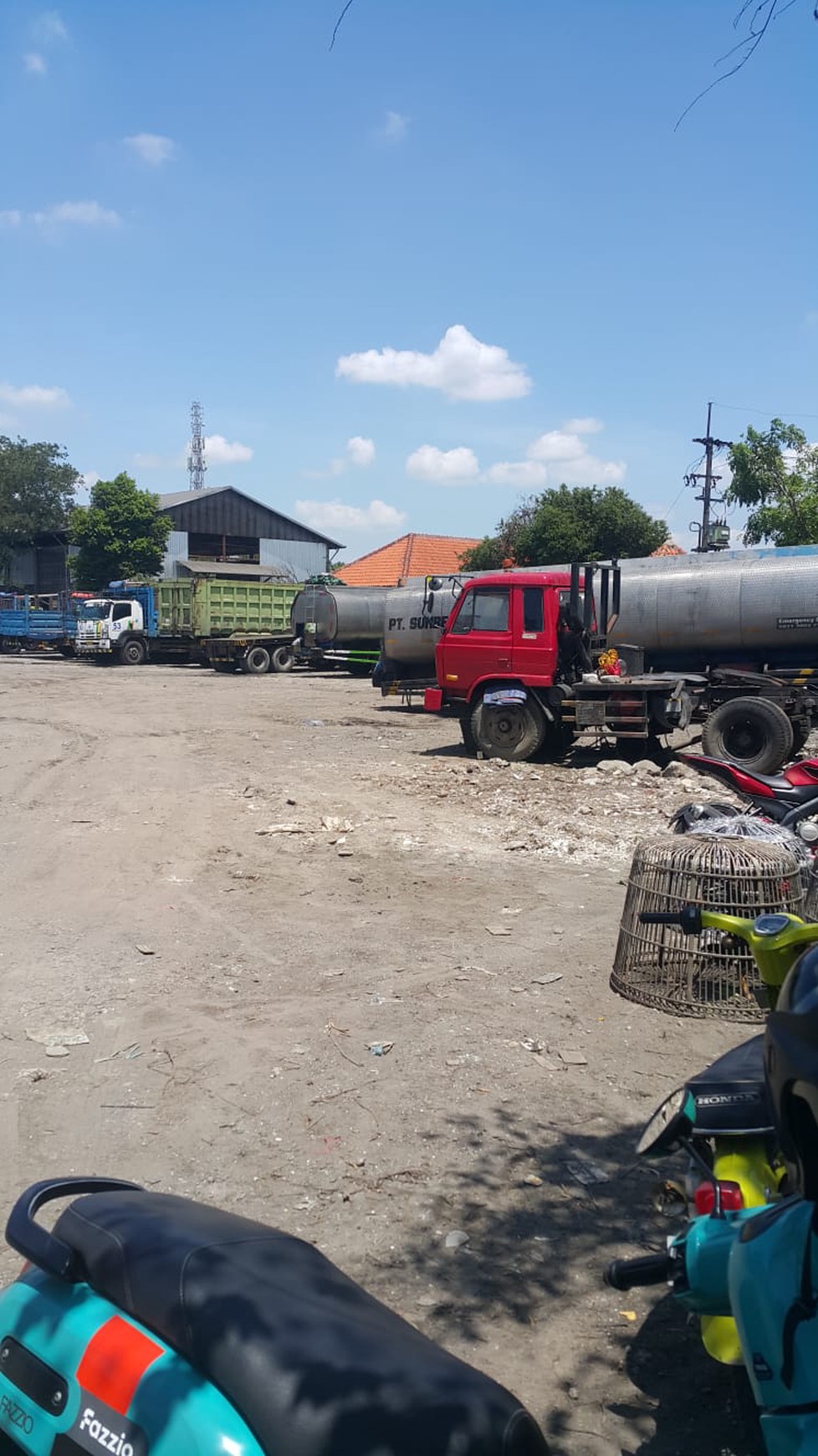 Dijual cepat tanah NOL jalan raya Bringin Bendo Sidoarjo COCOK untuk pabrik gudang garasi.