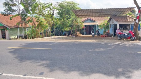 Tanah Pinggir Jl Provinsi di Jl Raya Bhayangkara Majenang Kab Cilacap
