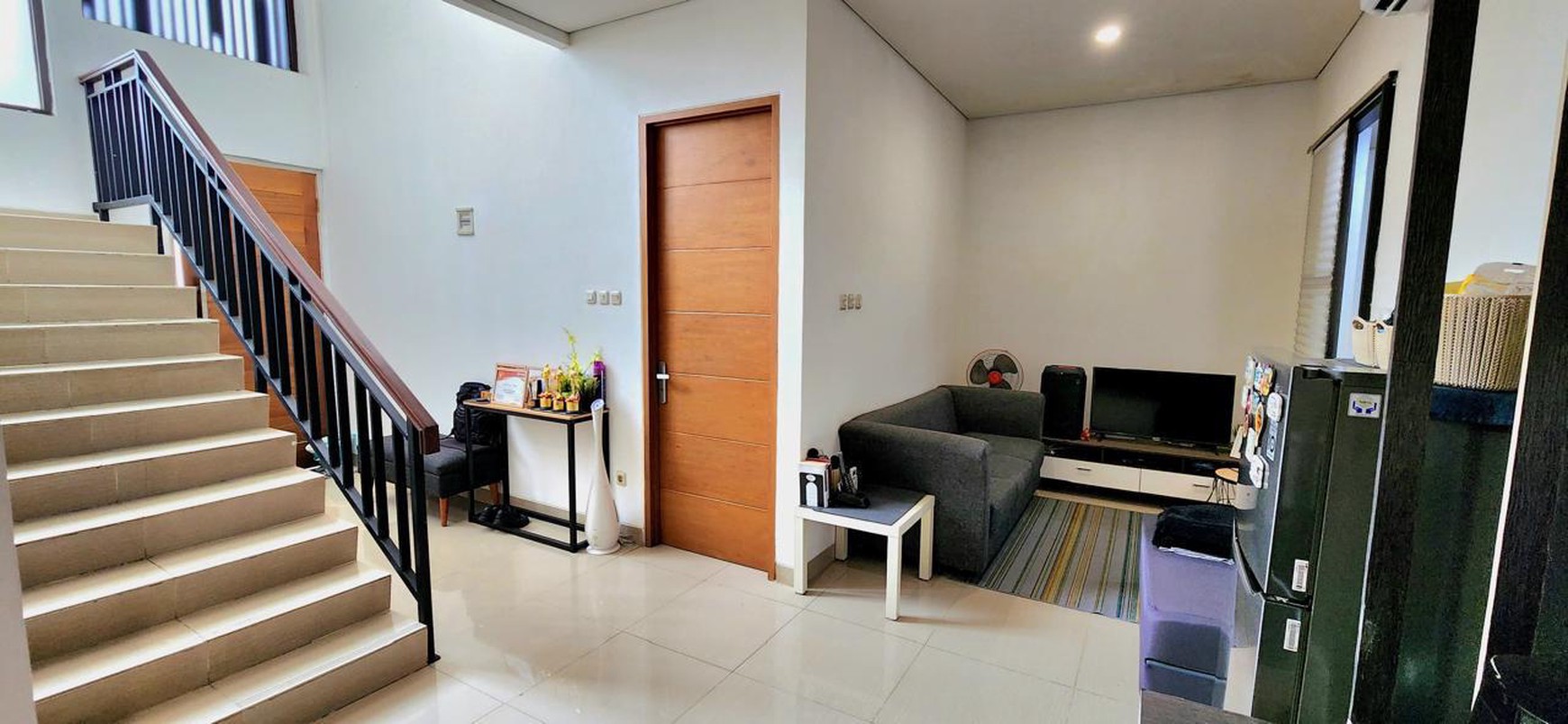 Rumah 2 Lantai Siap Huni dengan Hunian Nyaman dan Asri di Ciputat