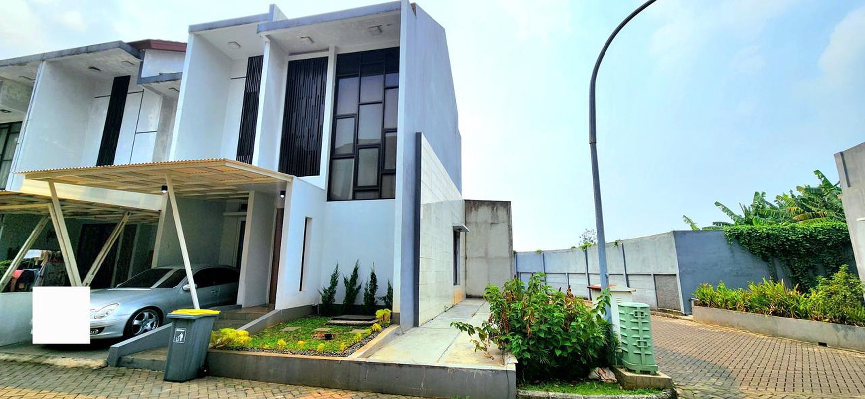 Rumah 2 Lantai Siap Huni dengan Hunian Nyaman dan Asri di Ciputat