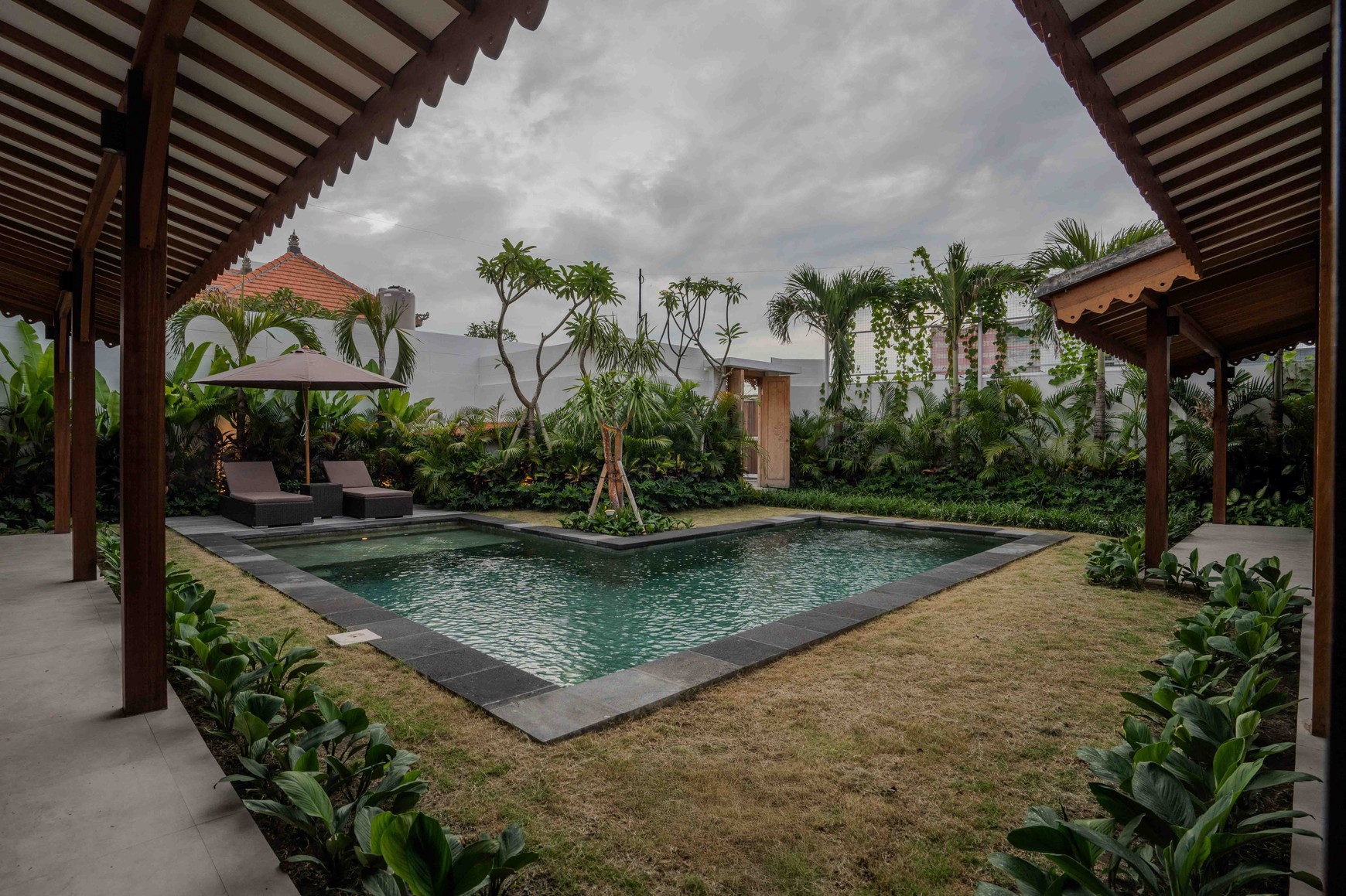 Leasehold Brand New Villa in Seseh Close To Canggu Bali 