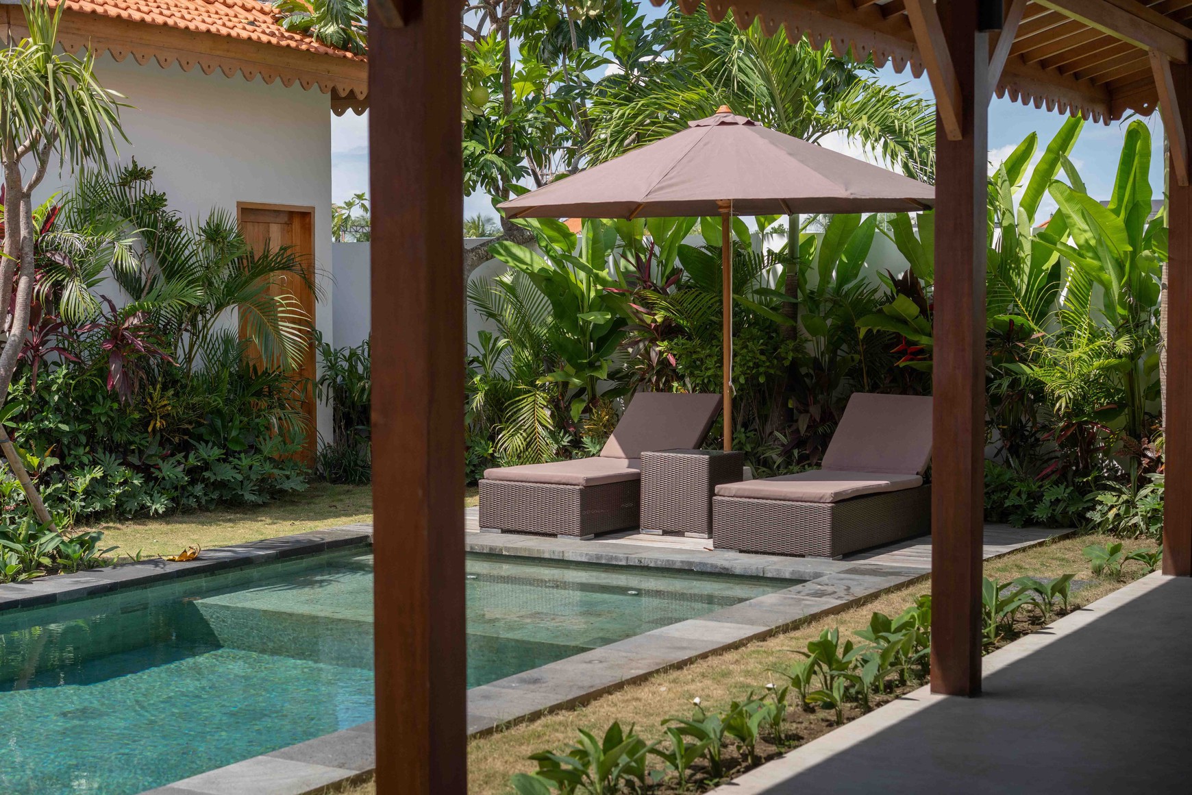 Leasehold Brand New Villa in Seseh Close To Canggu Bali 
