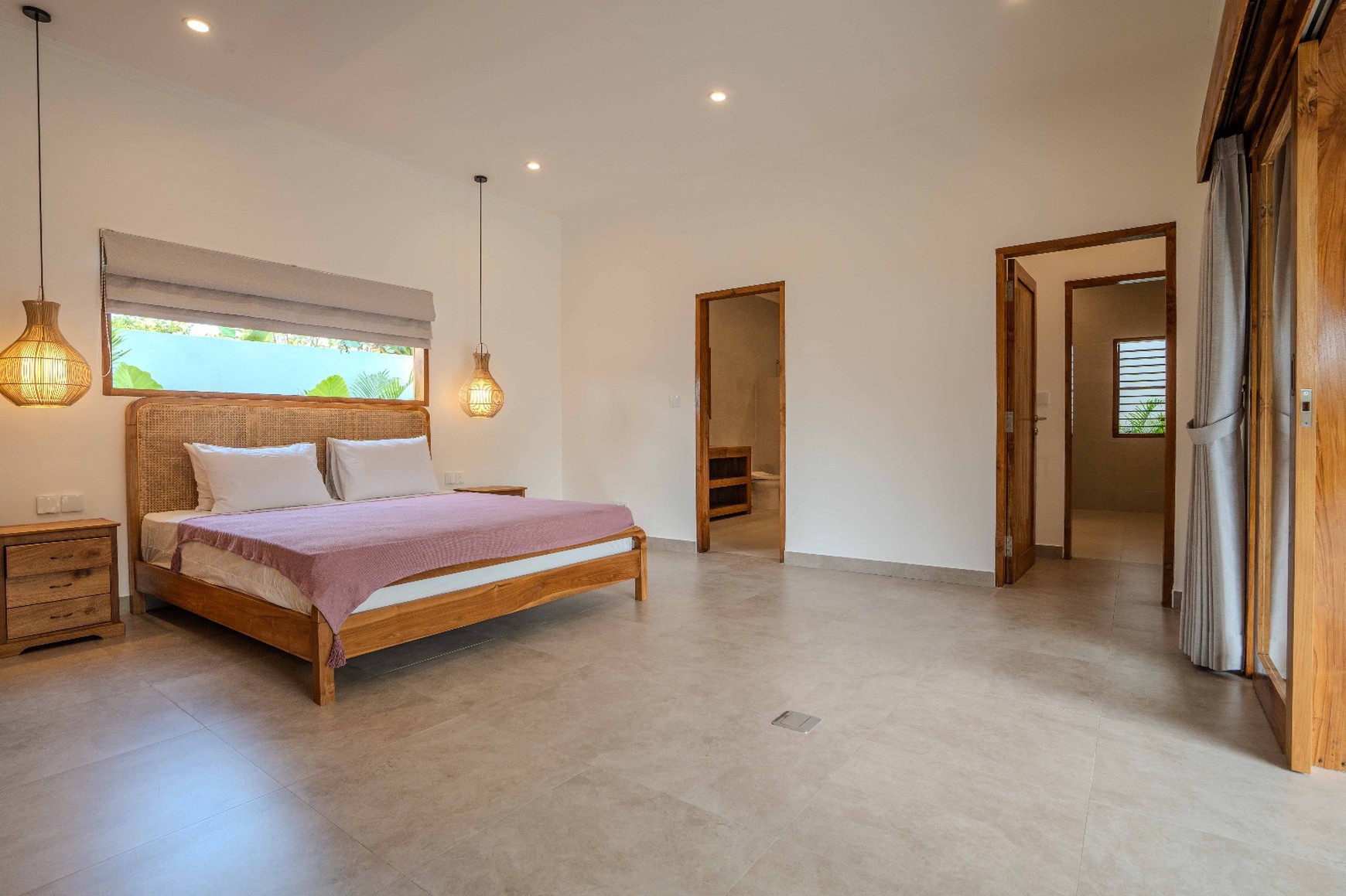 Leasehold Brand New Villa in Seseh Close To Canggu Bali 