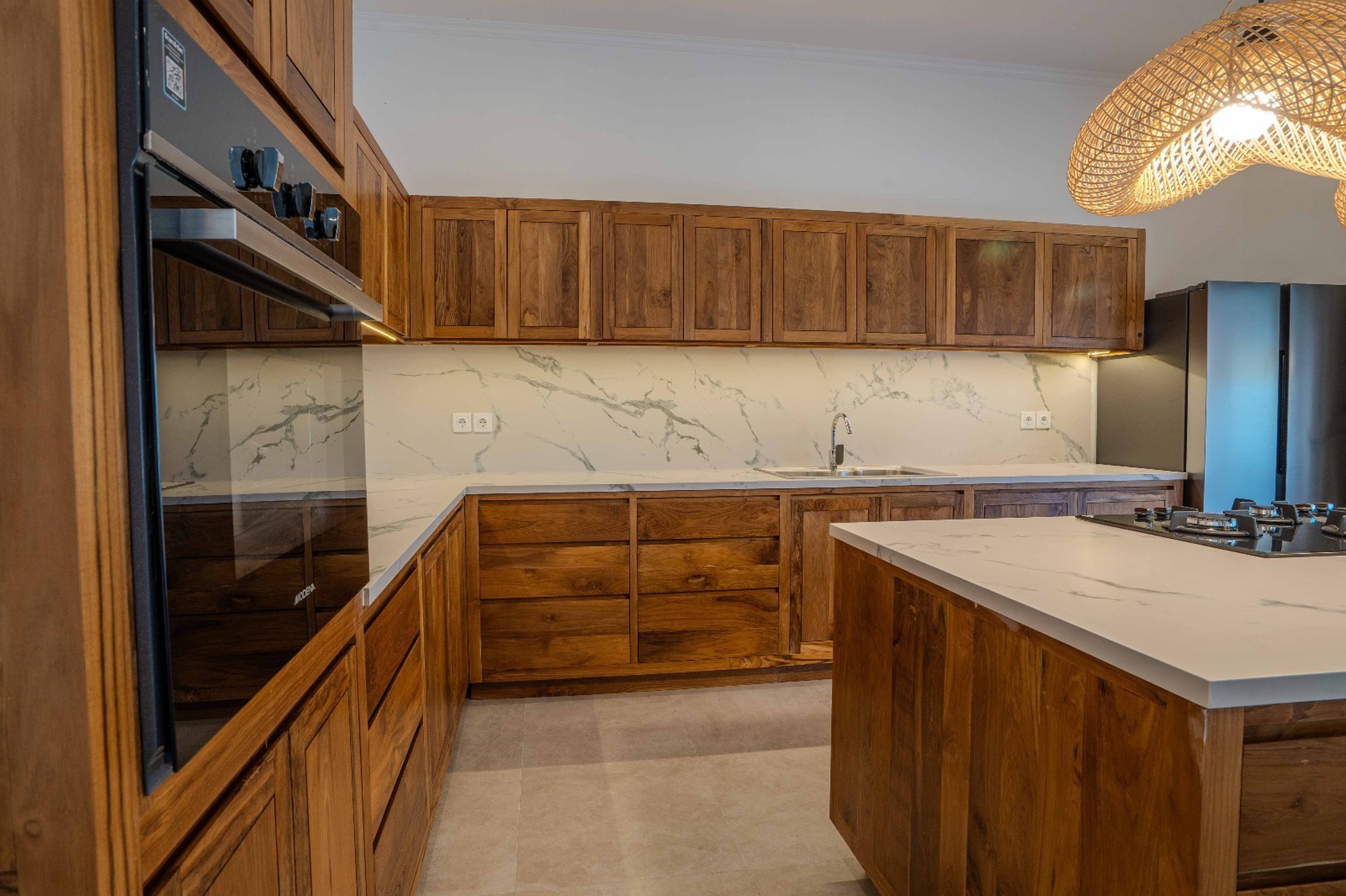 Leasehold Brand New Villa in Seseh Close To Canggu Bali 