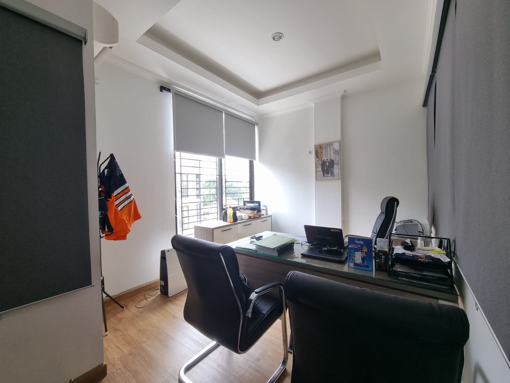 Ruko Siap Pakai, Kondisi Rapi dan Bersih @Ruko Grand Centro, Bintaro.
