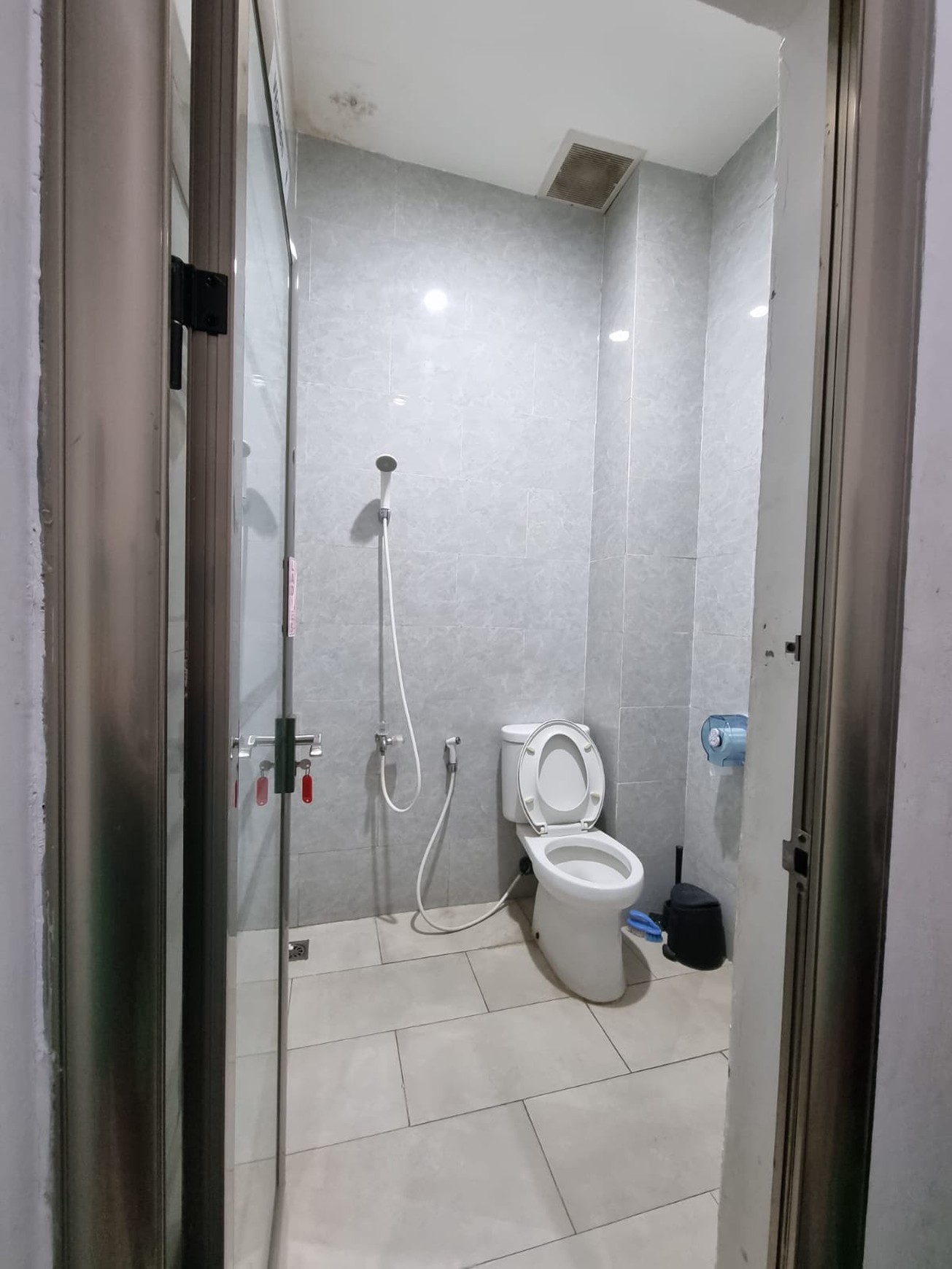 Ruko Siap Pakai, Kondisi Rapi dan Bersih @Ruko Grand Centro, Bintaro.