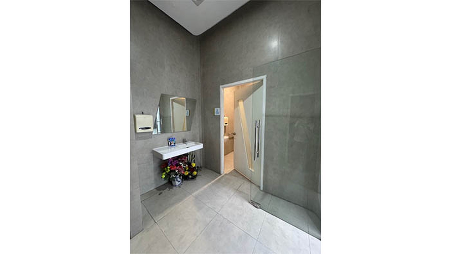 Dijual & Sewa Ruko Hoek Kirana Boutique Office, Kelapa Gading