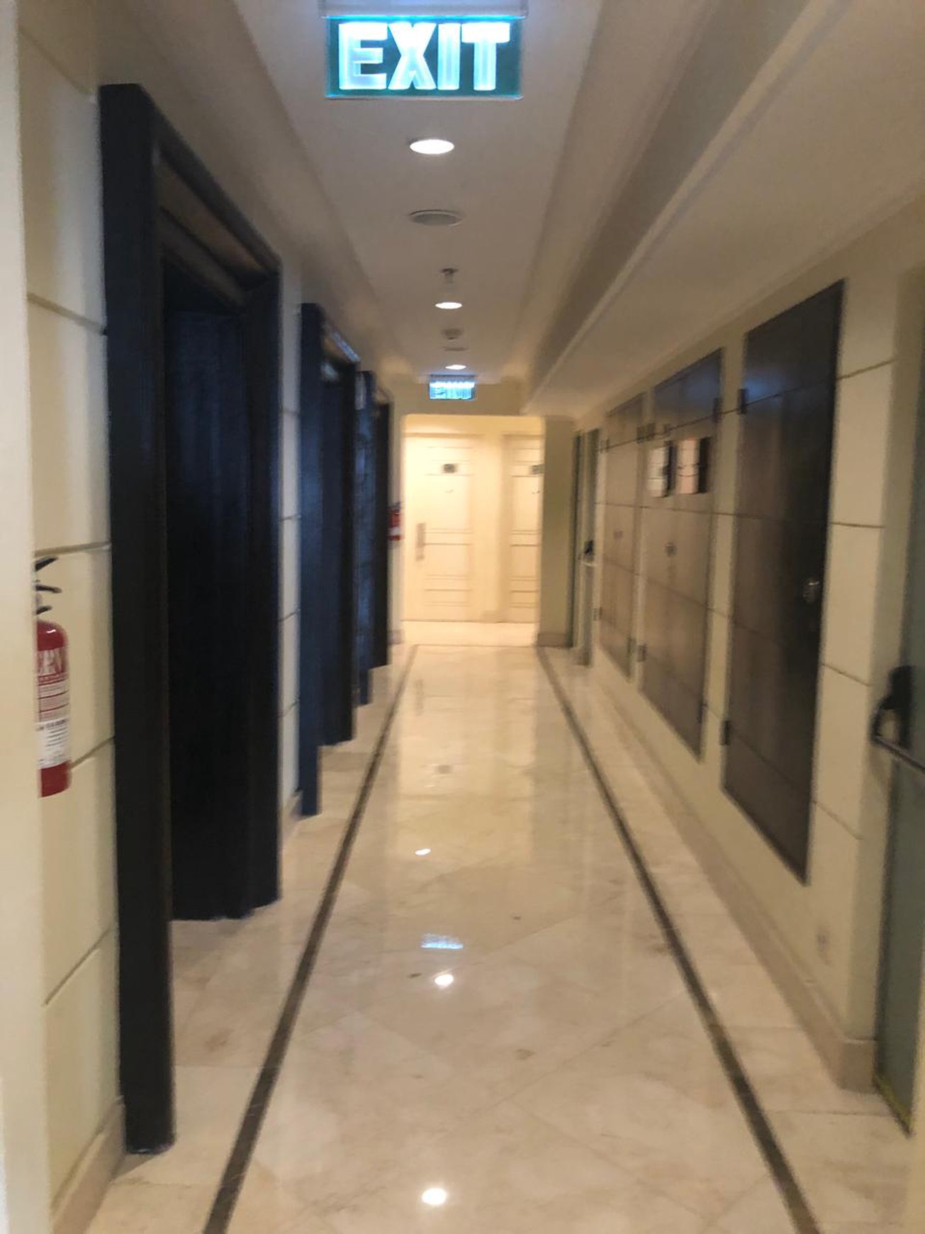 Lokasi Terbaik! Apartemen Strategis di FX Residence, Sudirman!